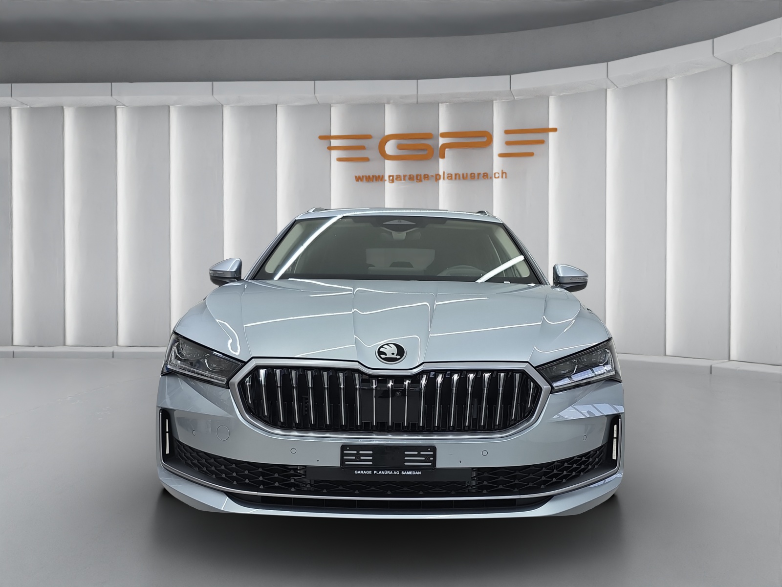 SKODA Superb Combi 2.0 TSI L & K 4x4 DSG-showroom-element-2