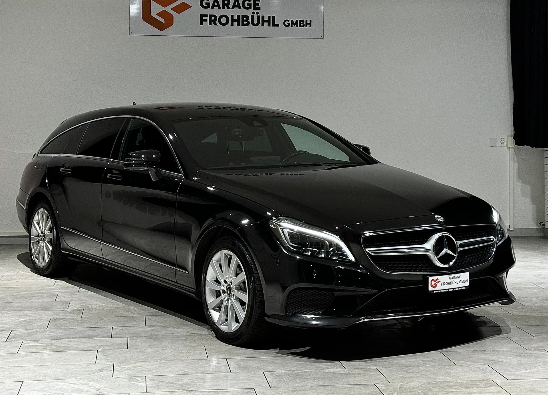 MERCEDES-BENZ CLS Shooting Brake 250 BlueTEC 4Matic 7G-Tronic-showroom-element-2