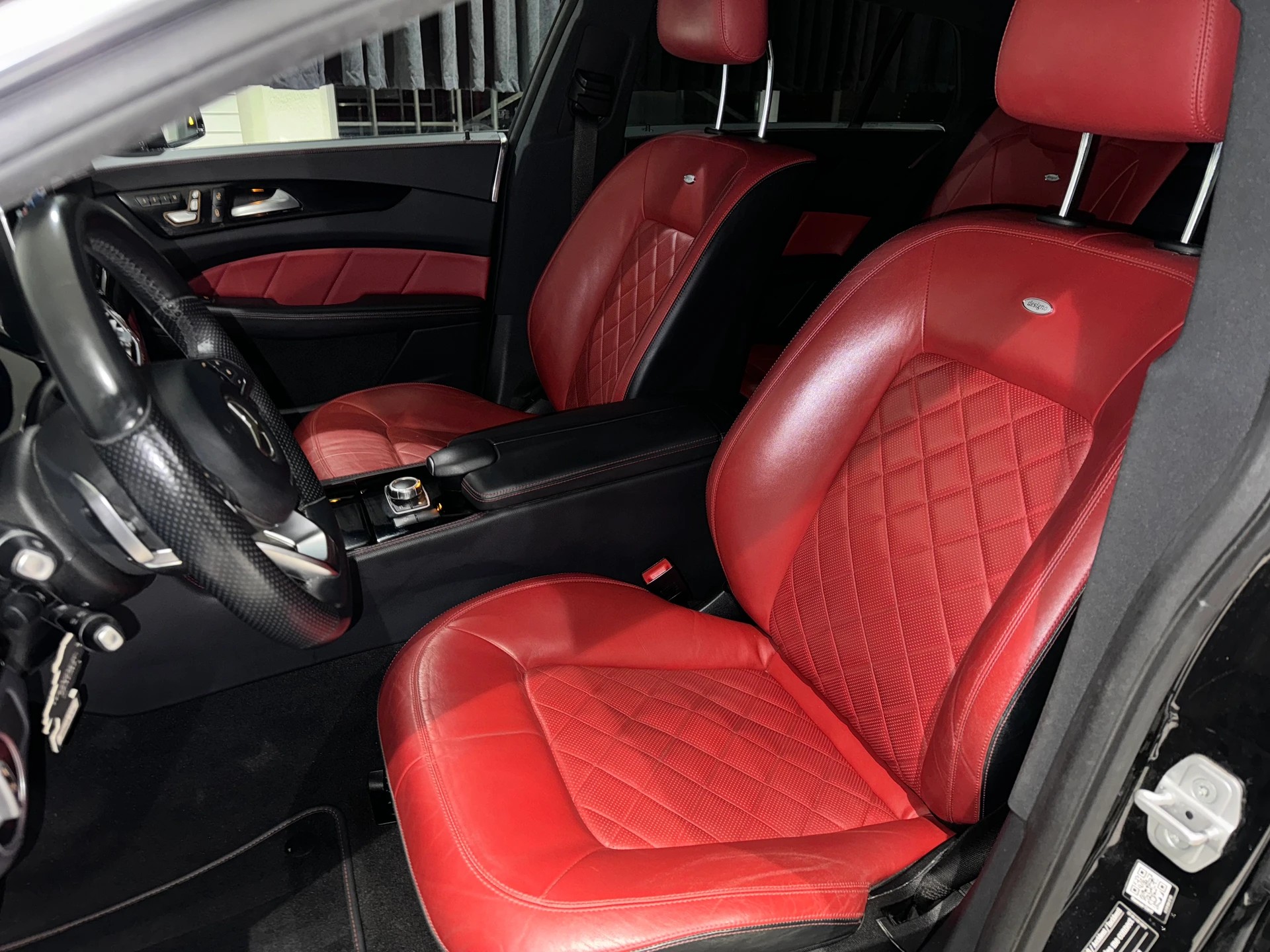 MERCEDES-BENZ CLS Shooting Brake 250 BlueTEC 4Matic 7G-Tronic-image-10