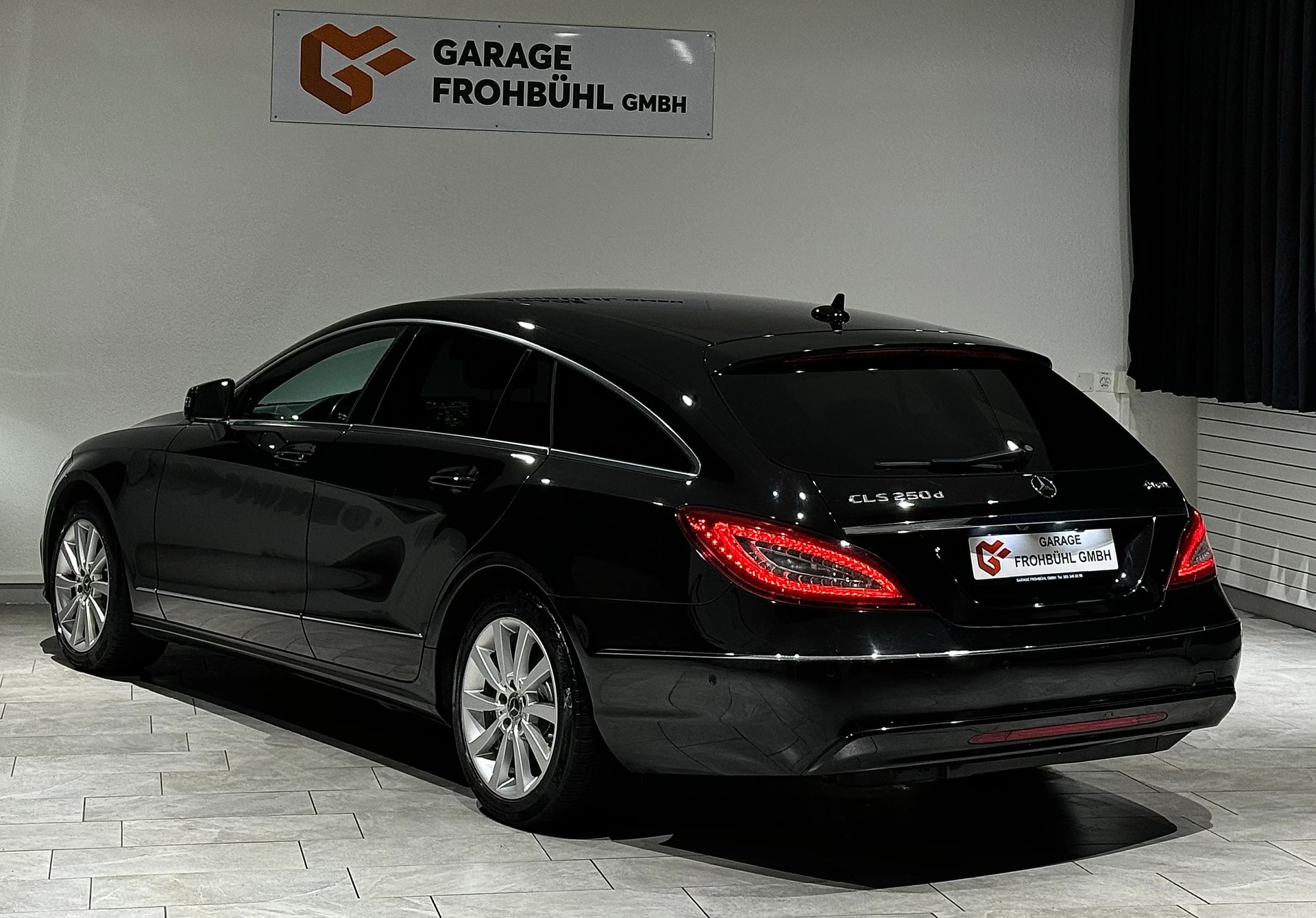 MERCEDES-BENZ CLS Shooting Brake 250 BlueTEC 4Matic 7G-Tronic-image-4