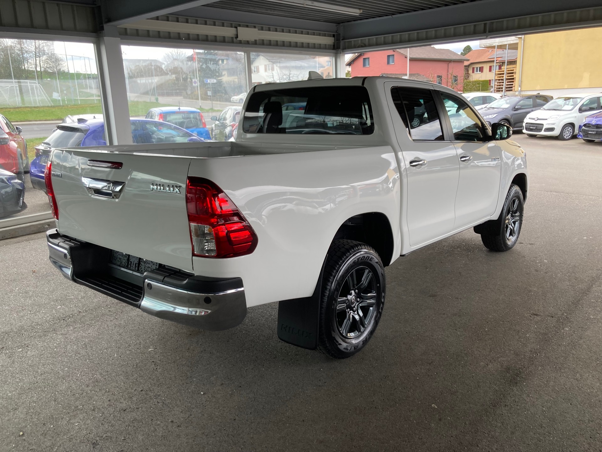 TOYOTA Hilux 2.4d Style Double Cab 4x4 A-image-4