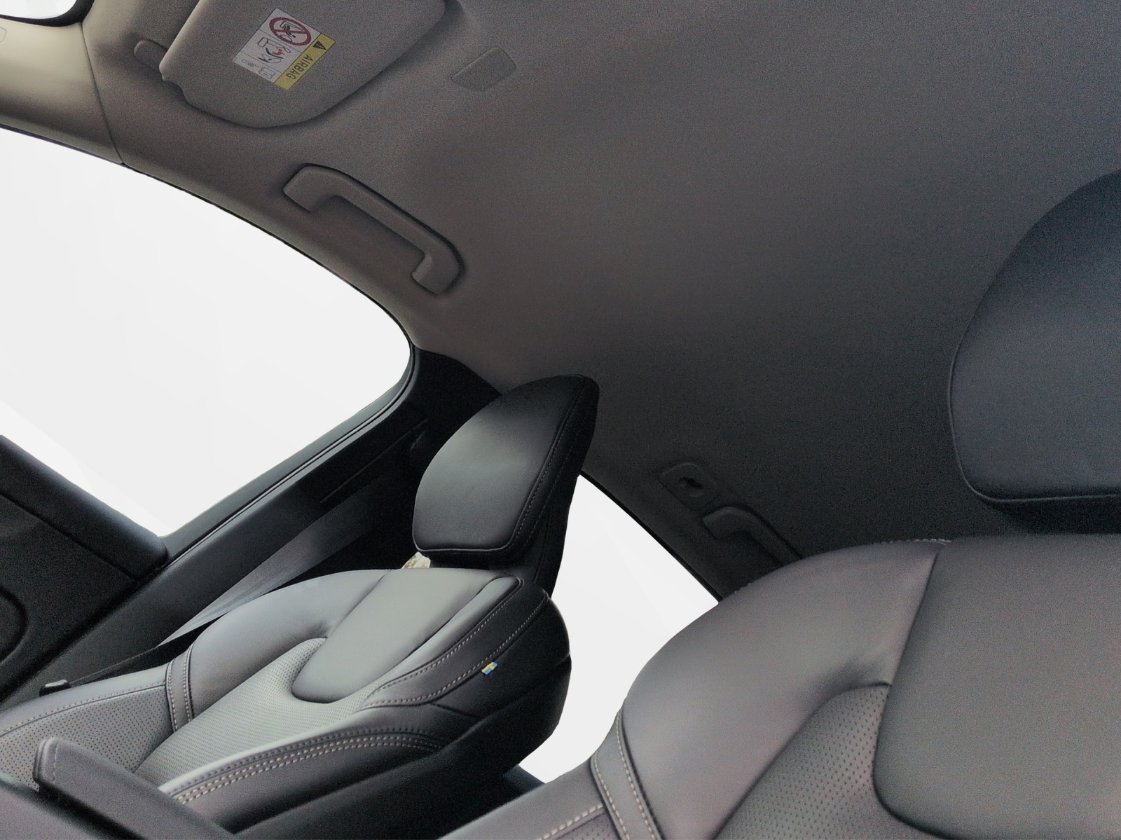 VOLVO XC60 2.0 T8 TE Plus Dark eAWD-image-17