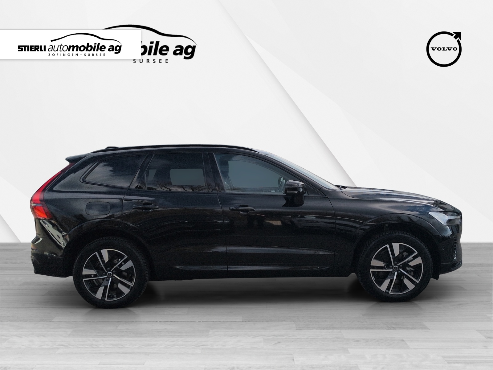 VOLVO XC60 2.0 T8 TE Plus Dark eAWD-showroom-element-3