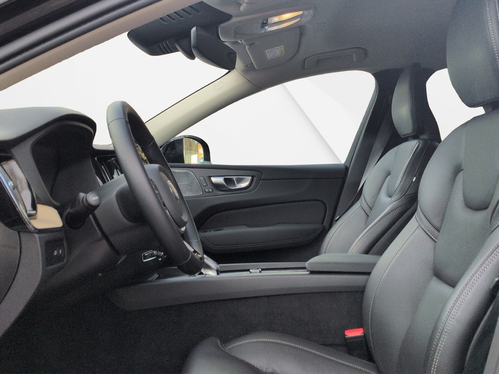 VOLVO XC60 2.0 T8 TE Plus Dark eAWD-image-9