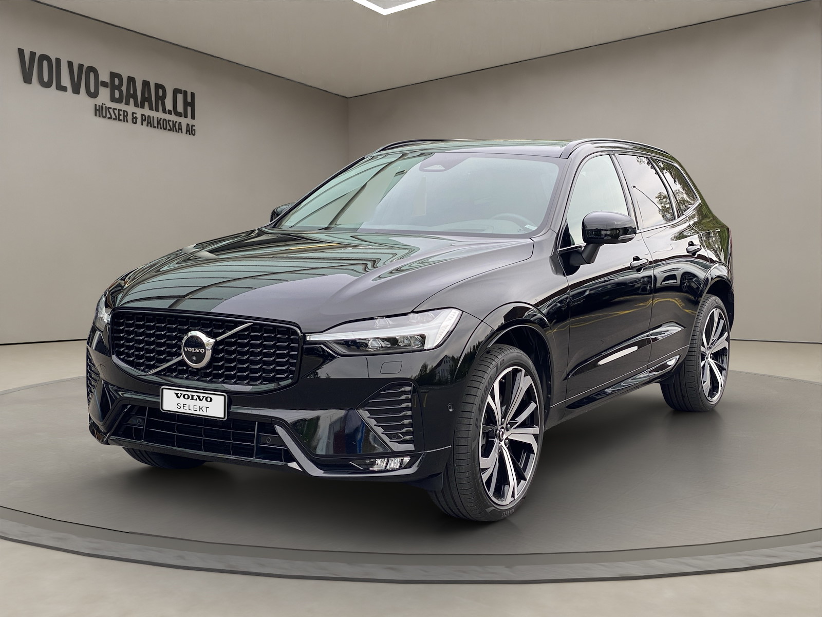 VOLVO XC60 2.0 B4 MH R-Design AWD