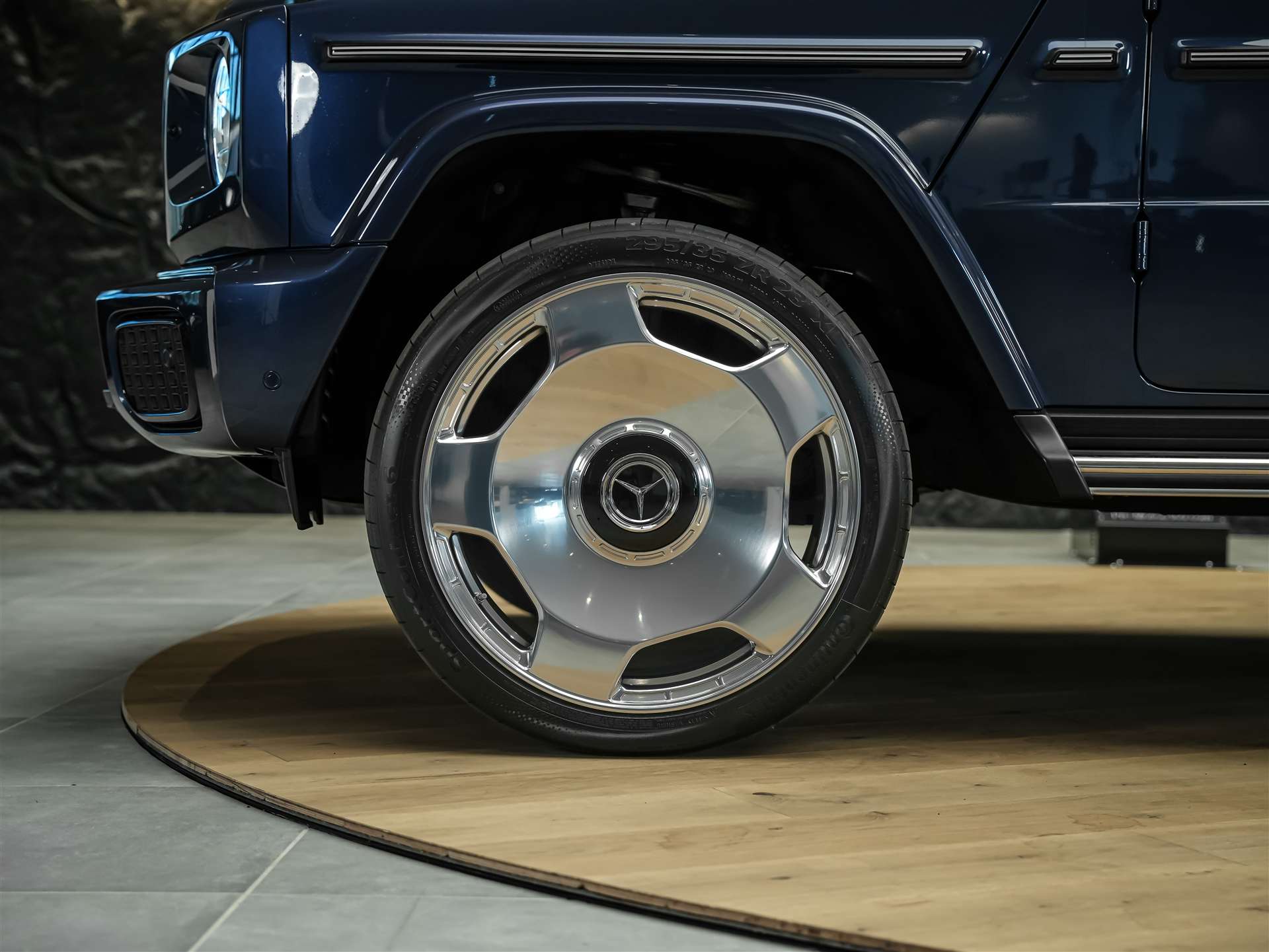 MERCEDES-BENZ G 450d 9G-Tronic *23" Felgen*Panorama*Exclusive Line* Standheizung*-image-18