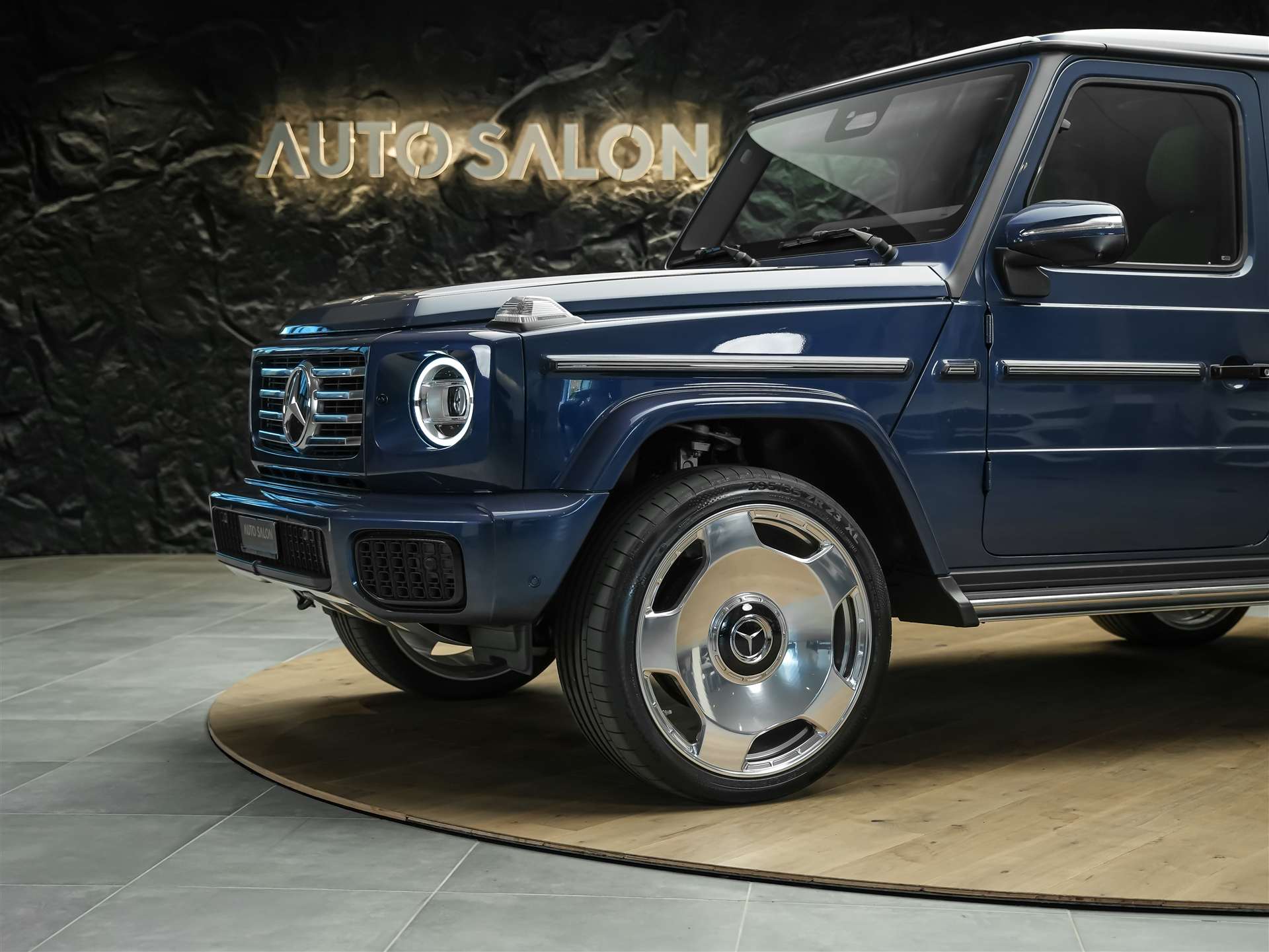 MERCEDES-BENZ G 450d 9G-Tronic *23" Felgen*Panorama*Exclusive Line* Standheizung*-image-16