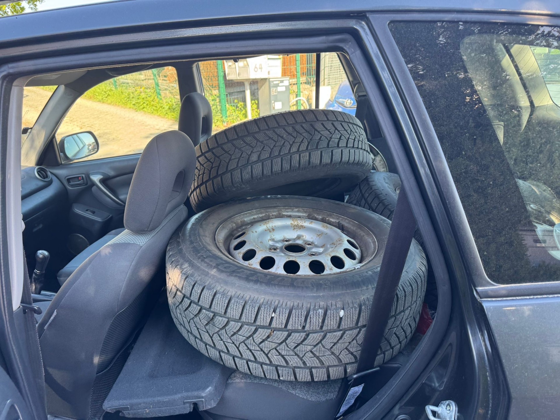 TOYOTA RAV-4 2.0 16V Mountain-image-7