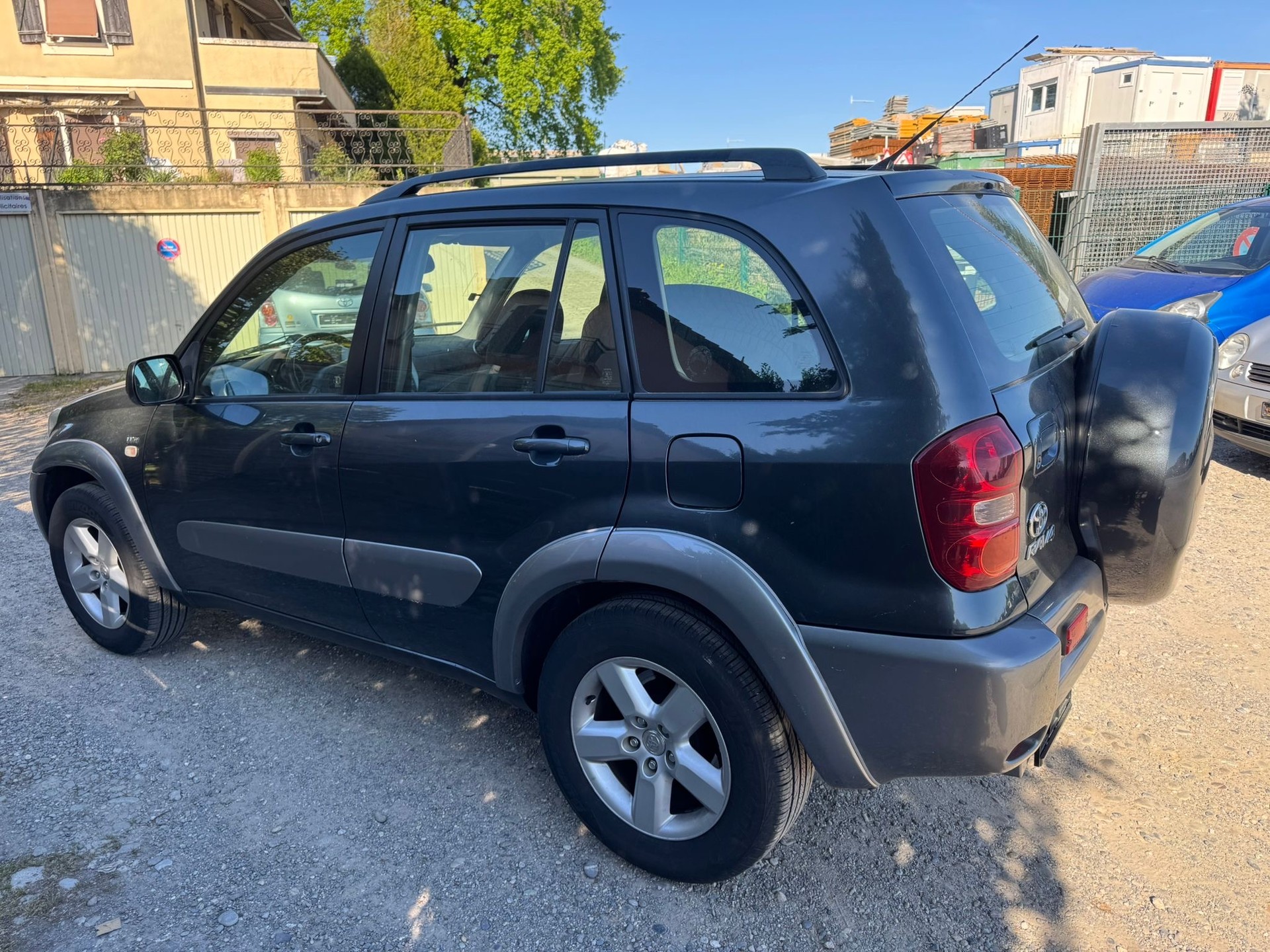 TOYOTA RAV-4 2.0 16V Mountain-image-5