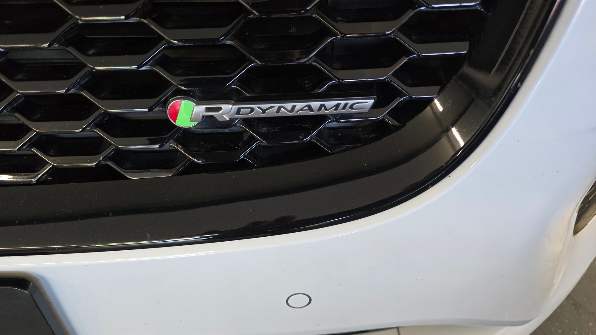 JAGUAR E-Pace 2.0 P250 R Dynamic SE AWD Automatik-image-11