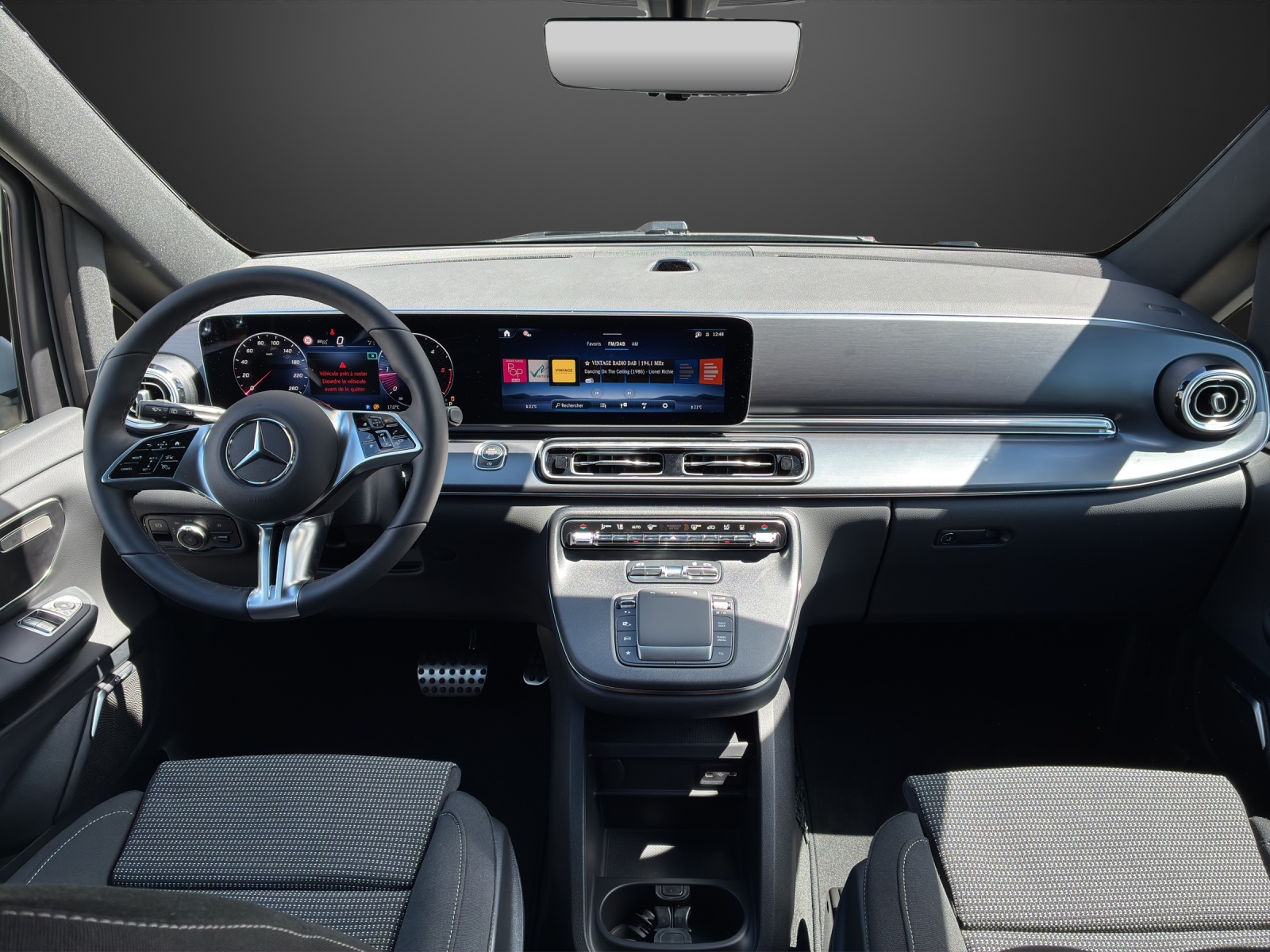 MERCEDES-BENZ V 250 d lang 4Matic Style 9G-Tronic-image-8