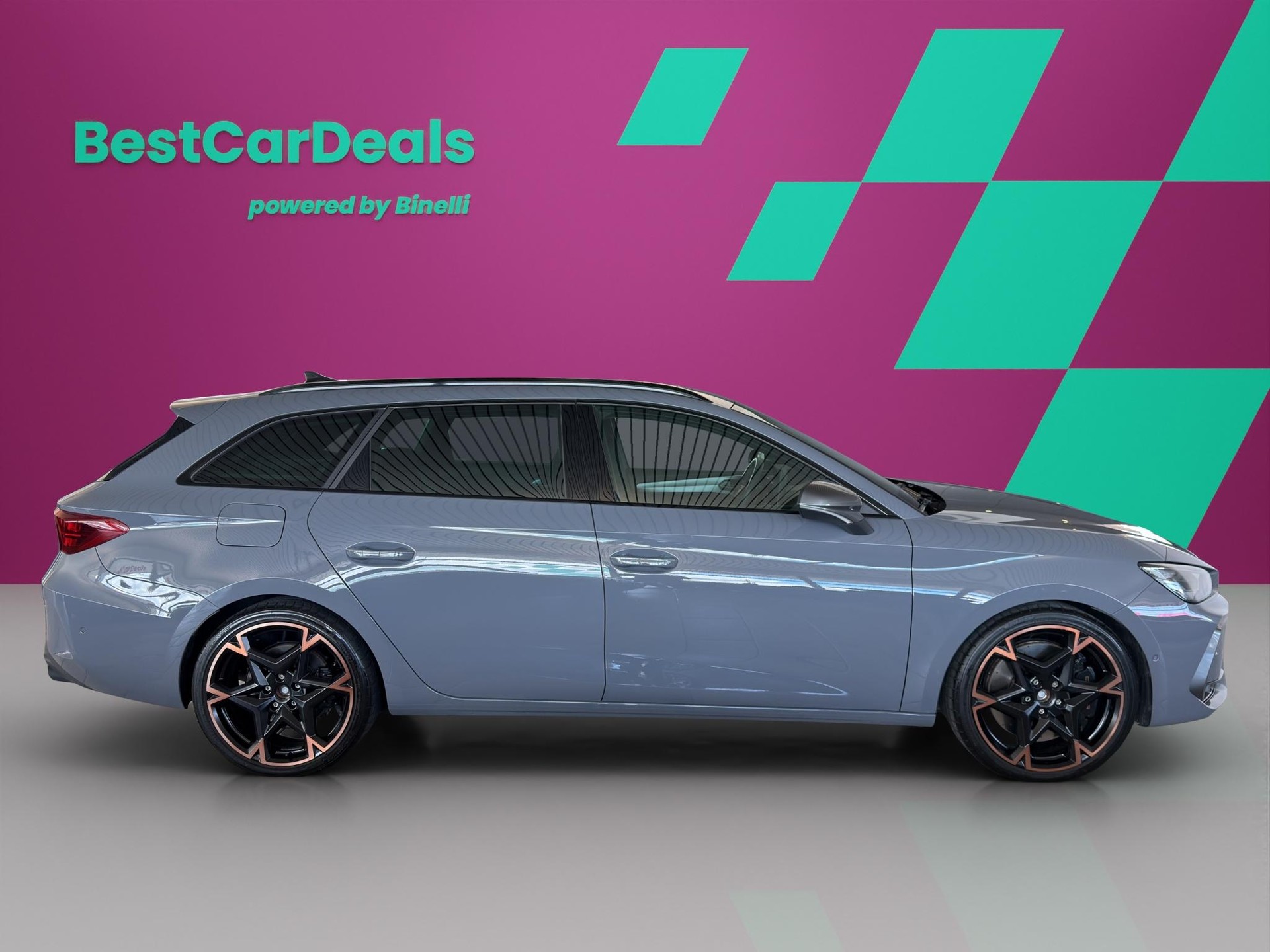 CUPRA Leon ST 2.0 TSI 333 VZ 4Drive DSG-showroom-element-1