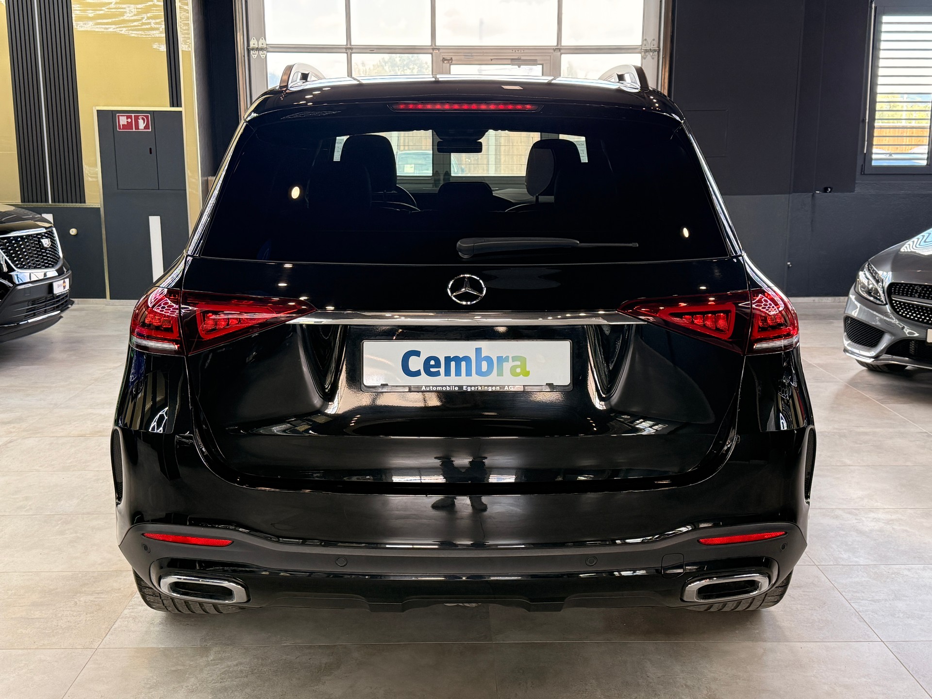 MERCEDES-BENZ GLE 350 d AMG Line 4matic-image-5