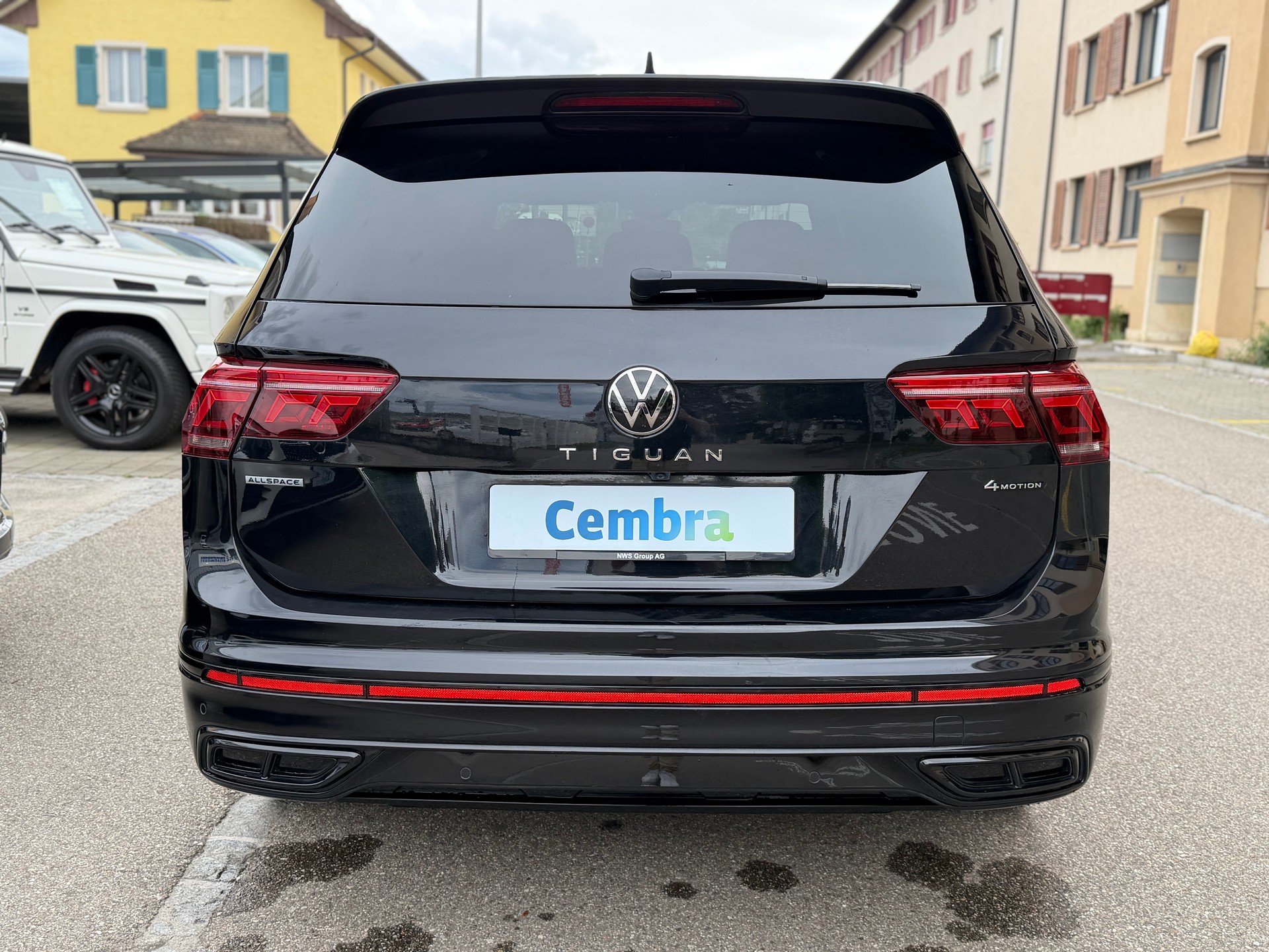 VW Tiguan Allspace 2.0 TDI SCR R-Line 4Motion DSG **200PS**-image-4