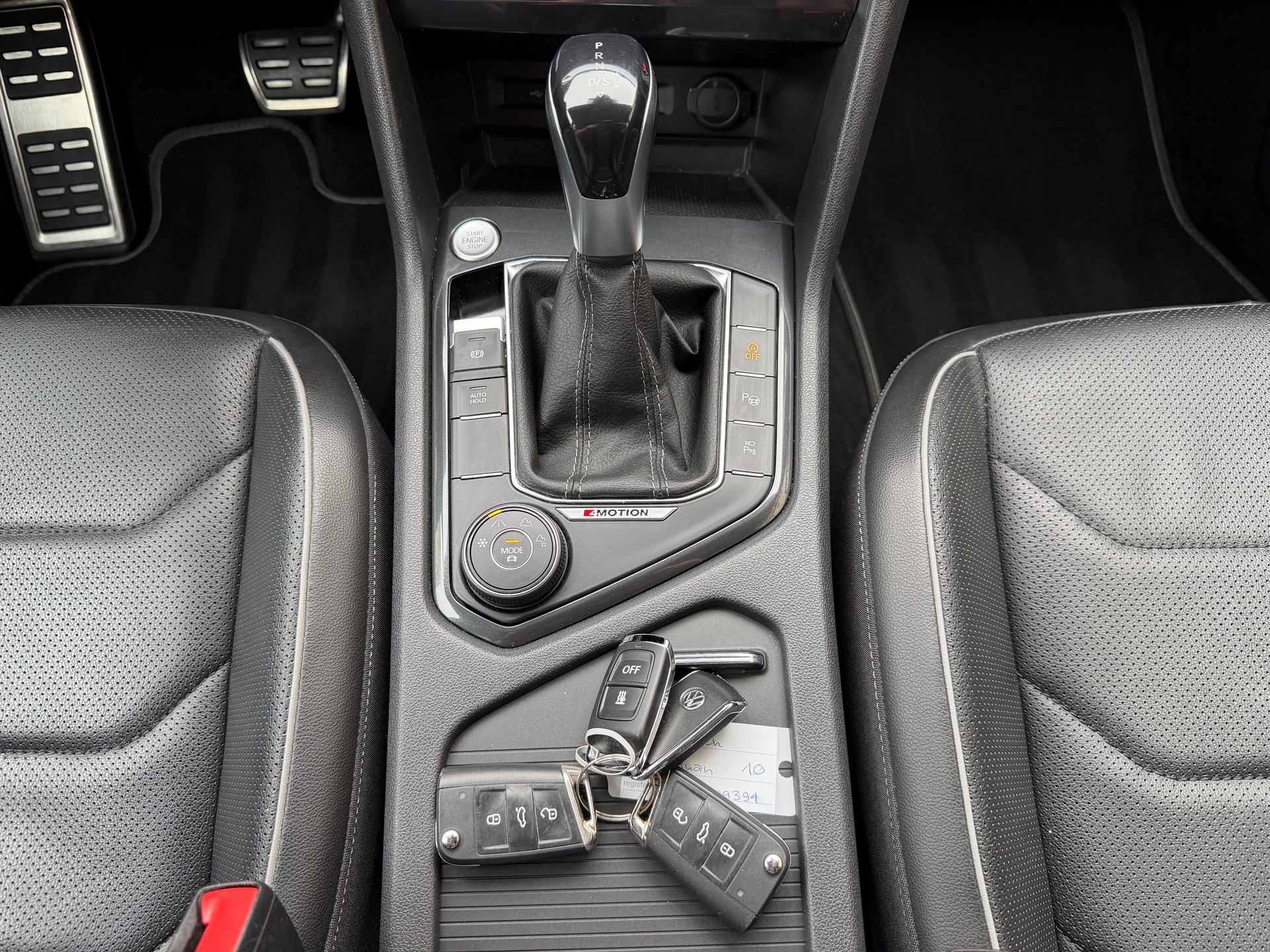 VW Tiguan Allspace 2.0 TDI SCR R-Line 4Motion DSG **200PS**-image-16