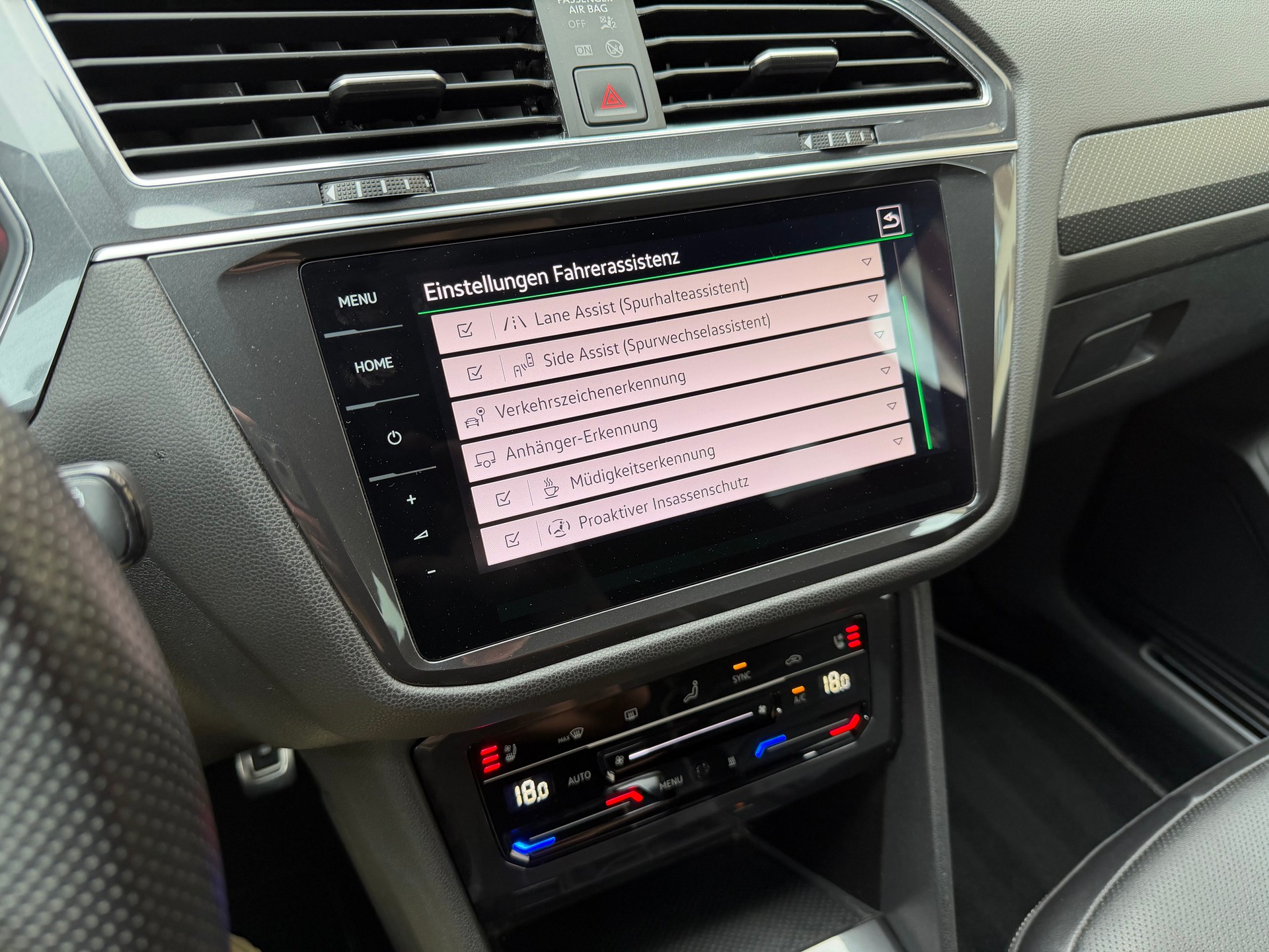 VW Tiguan Allspace 2.0 TDI SCR R-Line 4Motion DSG **200PS**-image-21