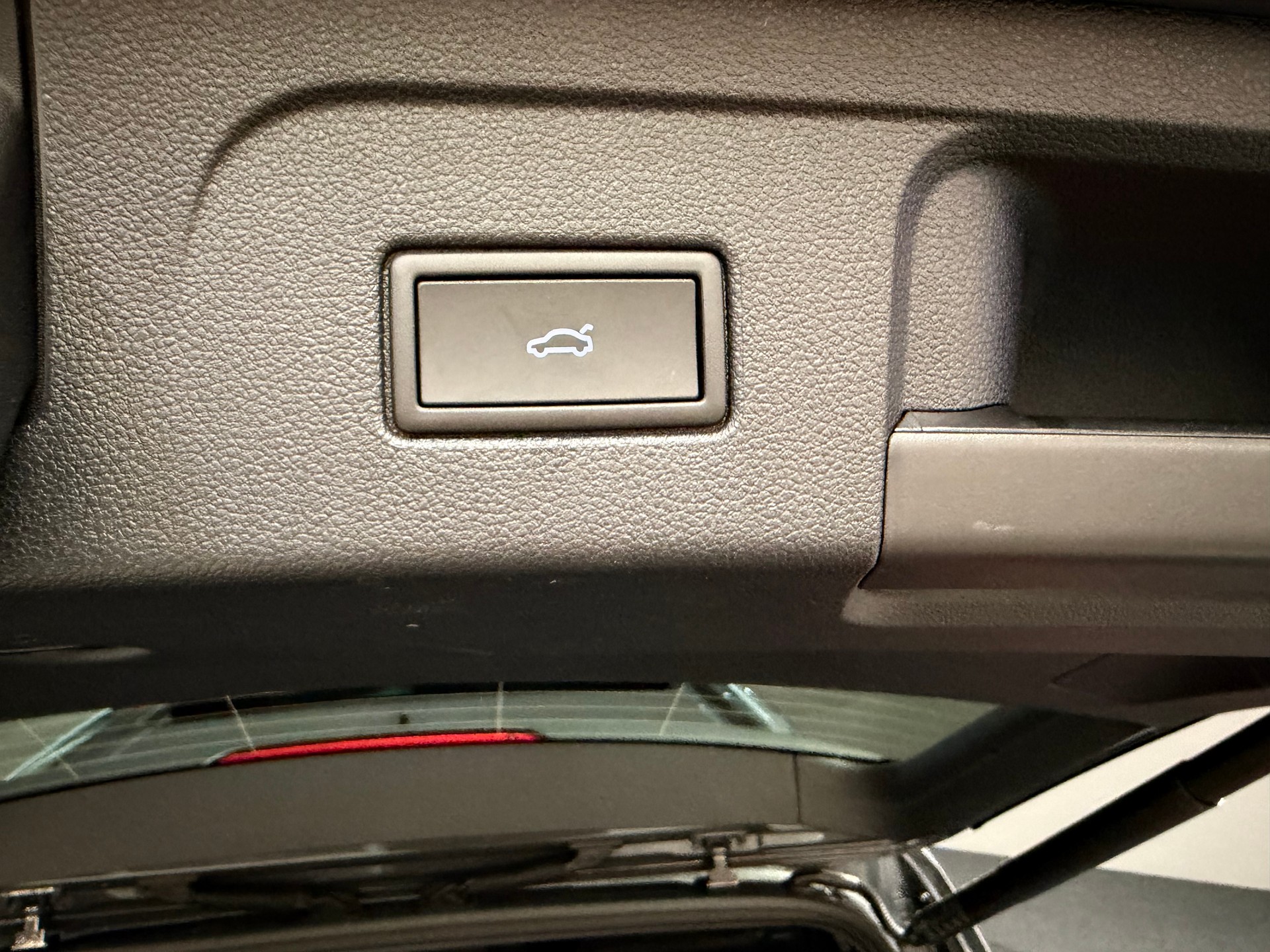 VW Touran 1.5 TSI EVO R-Line DSG Panorama-image-12