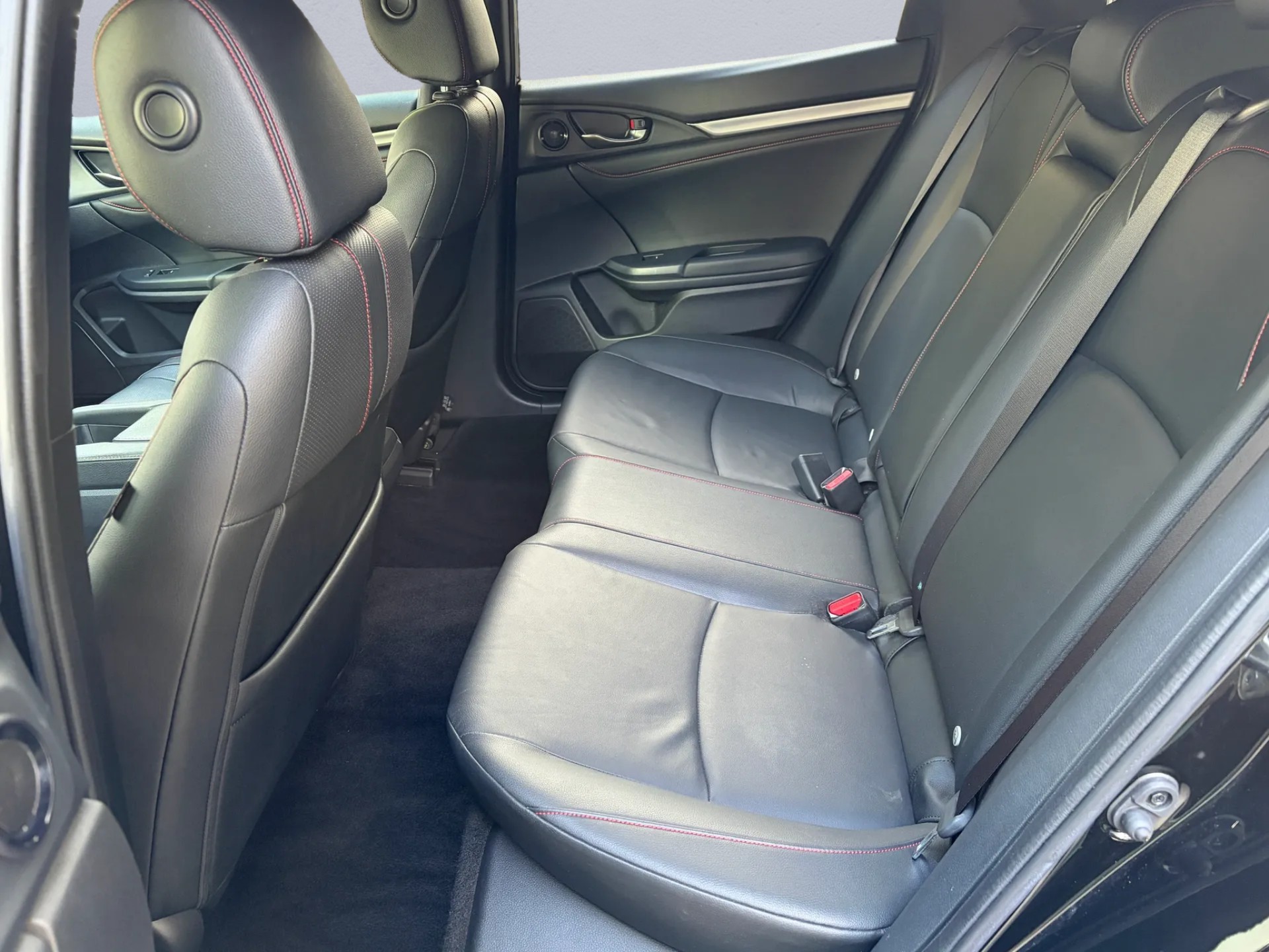 HONDA Civic 1.0 VTEC Executive Premium CVT-image-13