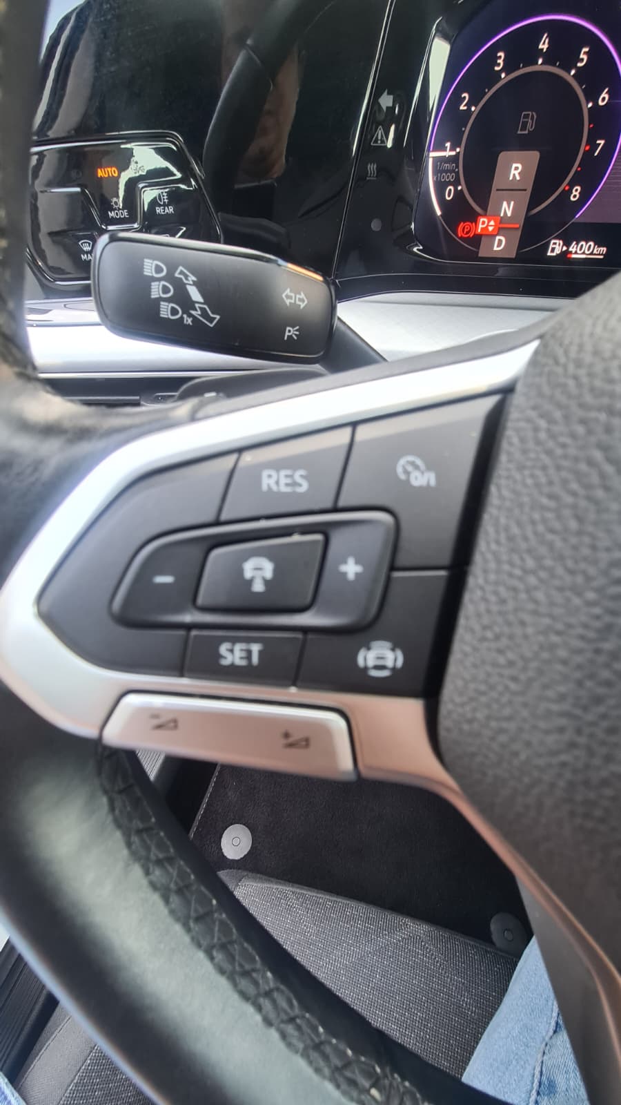 VW Golf 1.5 e TSI ACT Life DSG ** 130 PS ** Gr-Navi ** RF-Kamera ** PDC V+H ** Virtual Cockpit ** Modell 2022 **-image-9