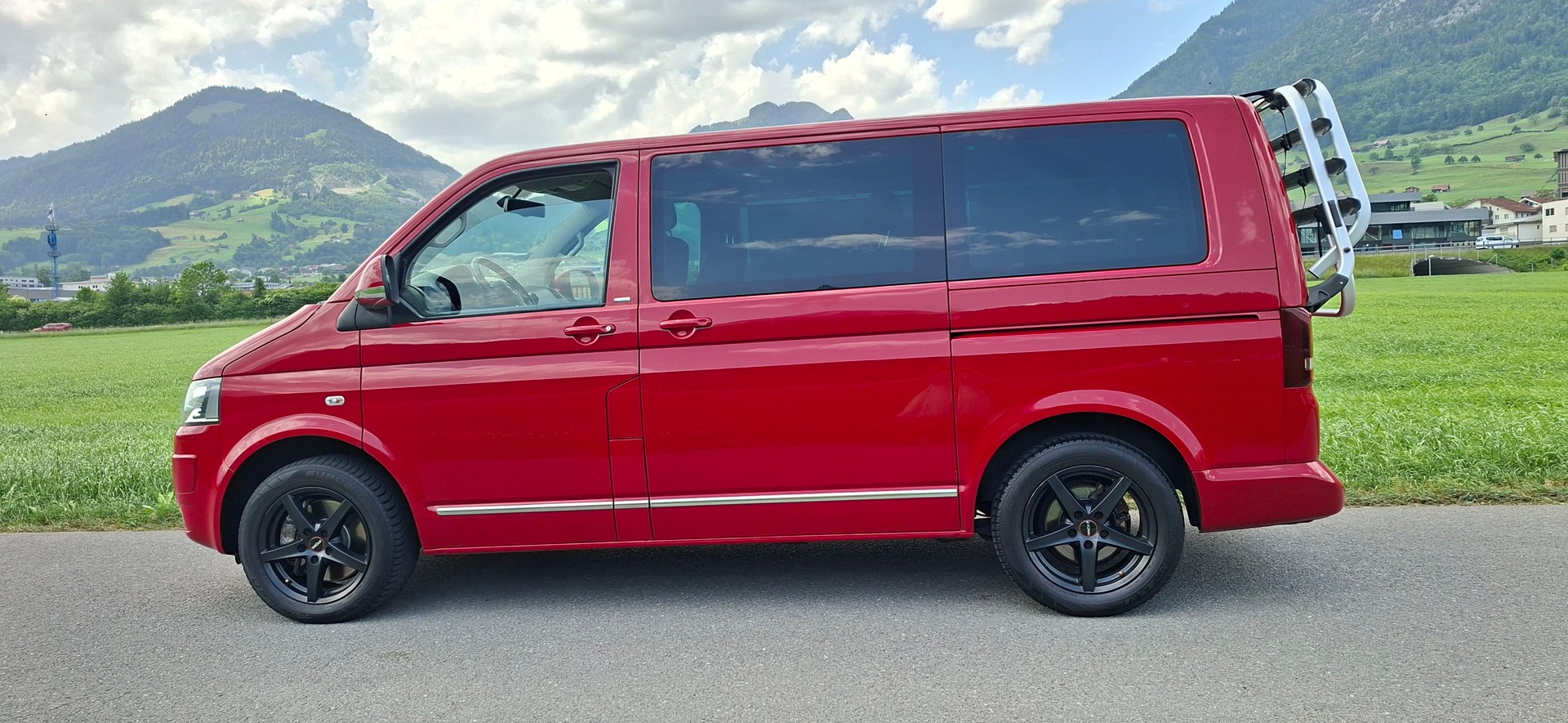 VW T5 Multivan 2.0 TDI Comfortline 4Mot DSG-image-1