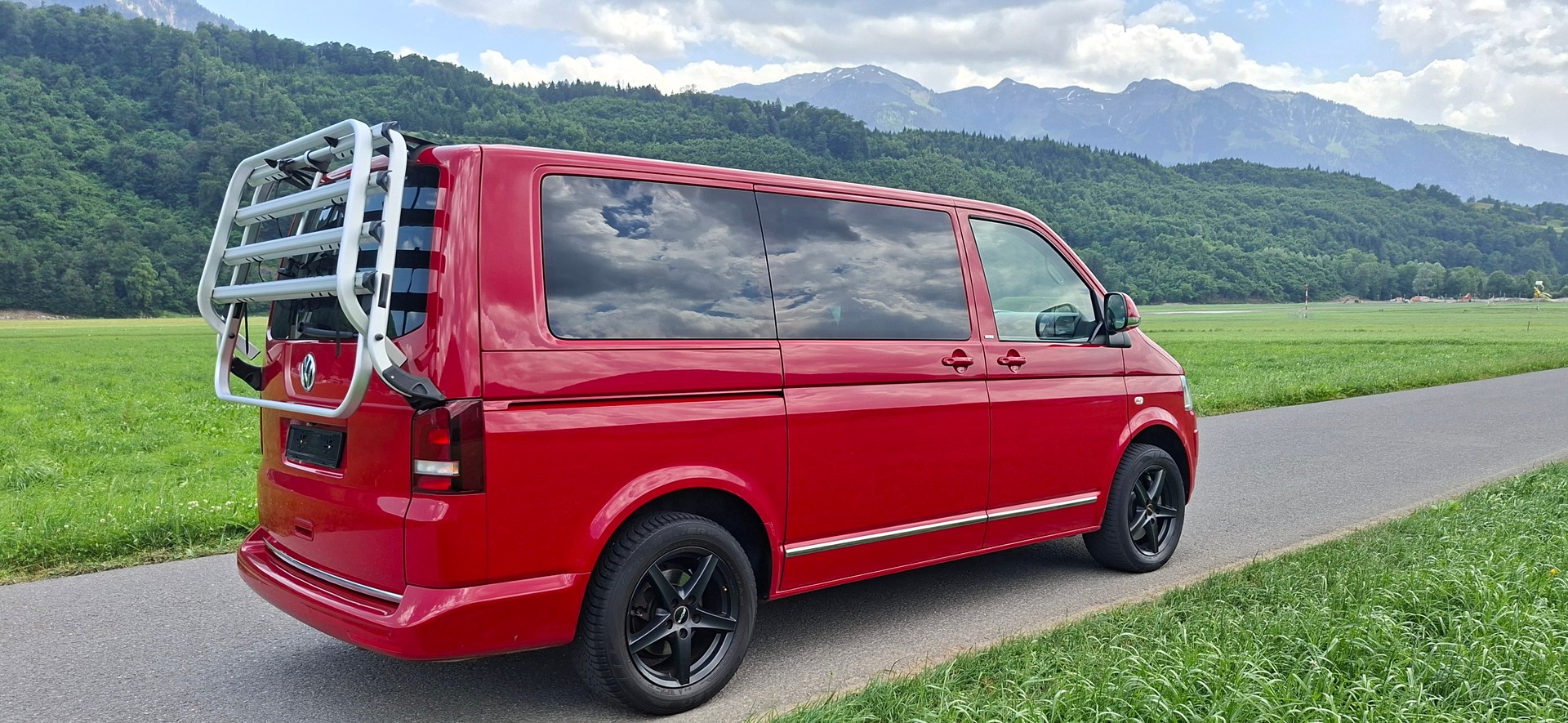 VW T5 Multivan 2.0 TDI Comfortline 4Mot DSG-image-2