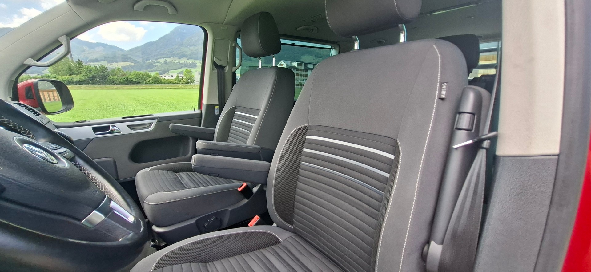 VW T5 Multivan 2.0 TDI Comfortline 4Mot DSG-image-7