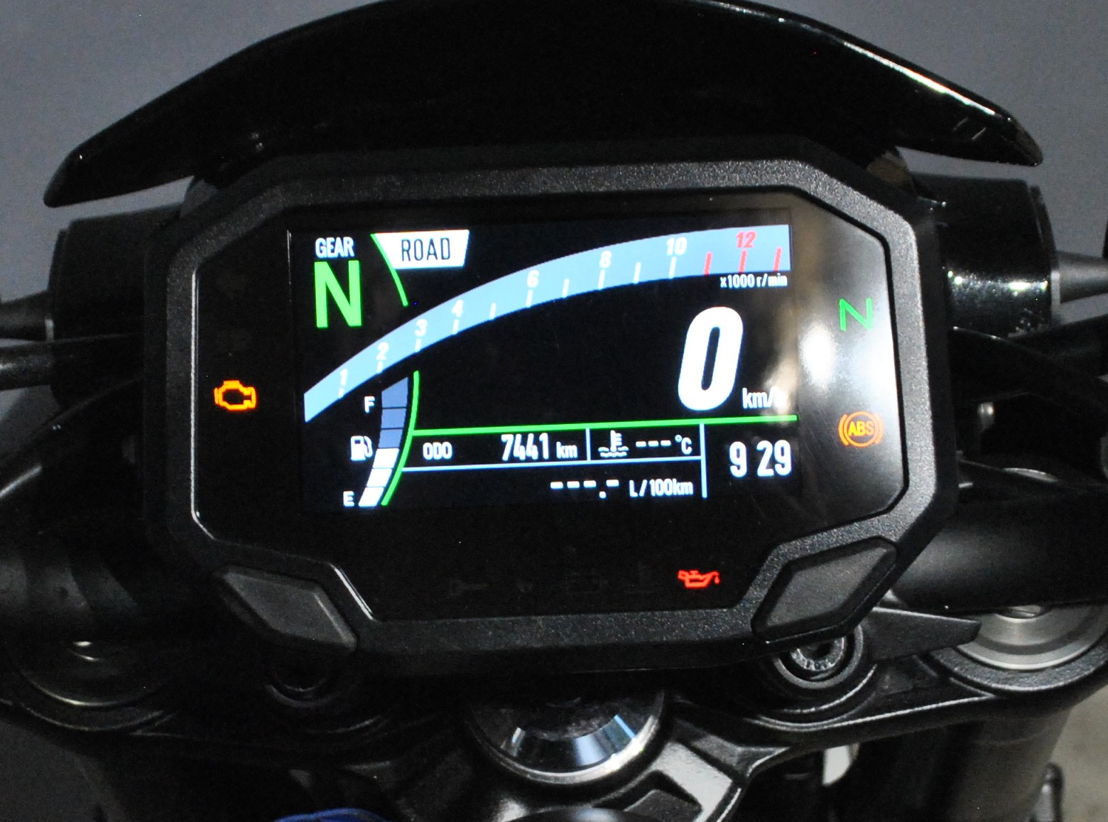 KAWASAKI Z 900-image-5