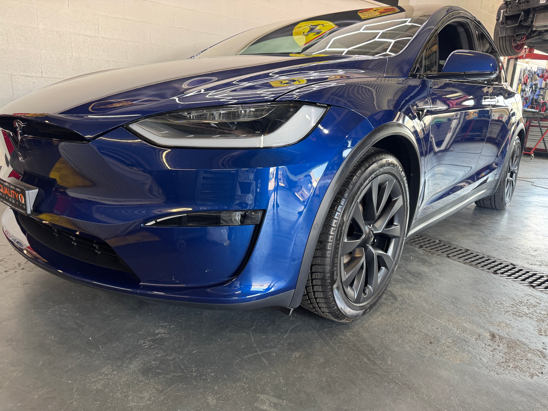 TESLA Plaid-image-1