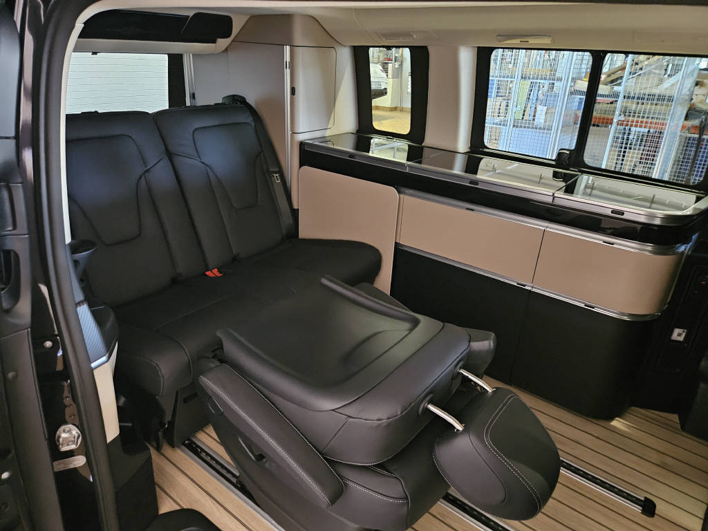 MERCEDES-BENZ Marco Polo V 300 d 4Matic-image-14