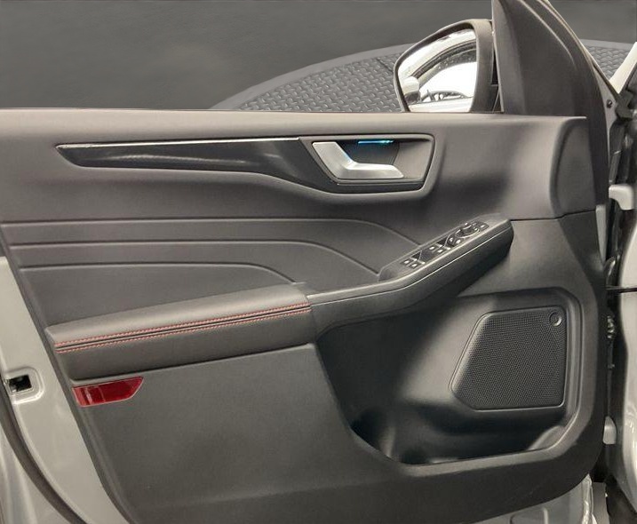 FORD Kuga 2.5 PHEV ST-Line X 2WD-image-10