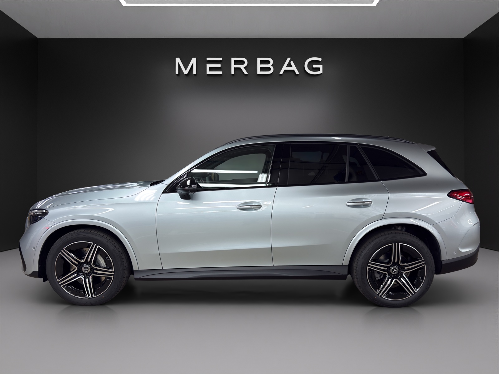MERCEDES-BENZ GLC 220 d 4Matic 9G-Tronic-image-1