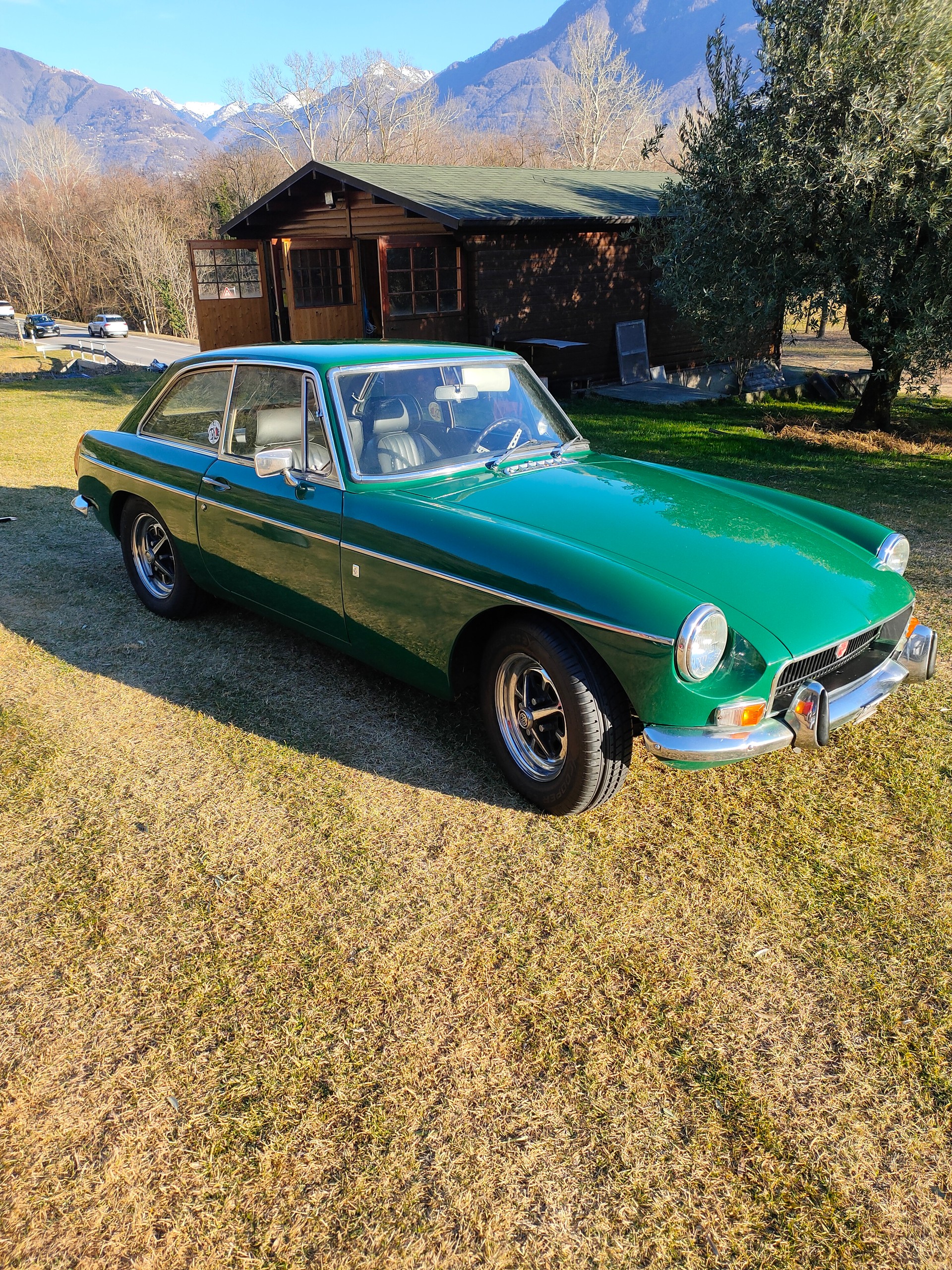 MG GT