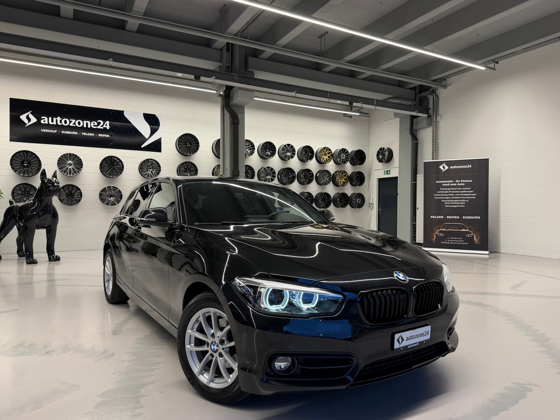 BMW 118i *CH-Auto*Gratis Service*Garantie*Edition Sport Line Shadow*-image-1