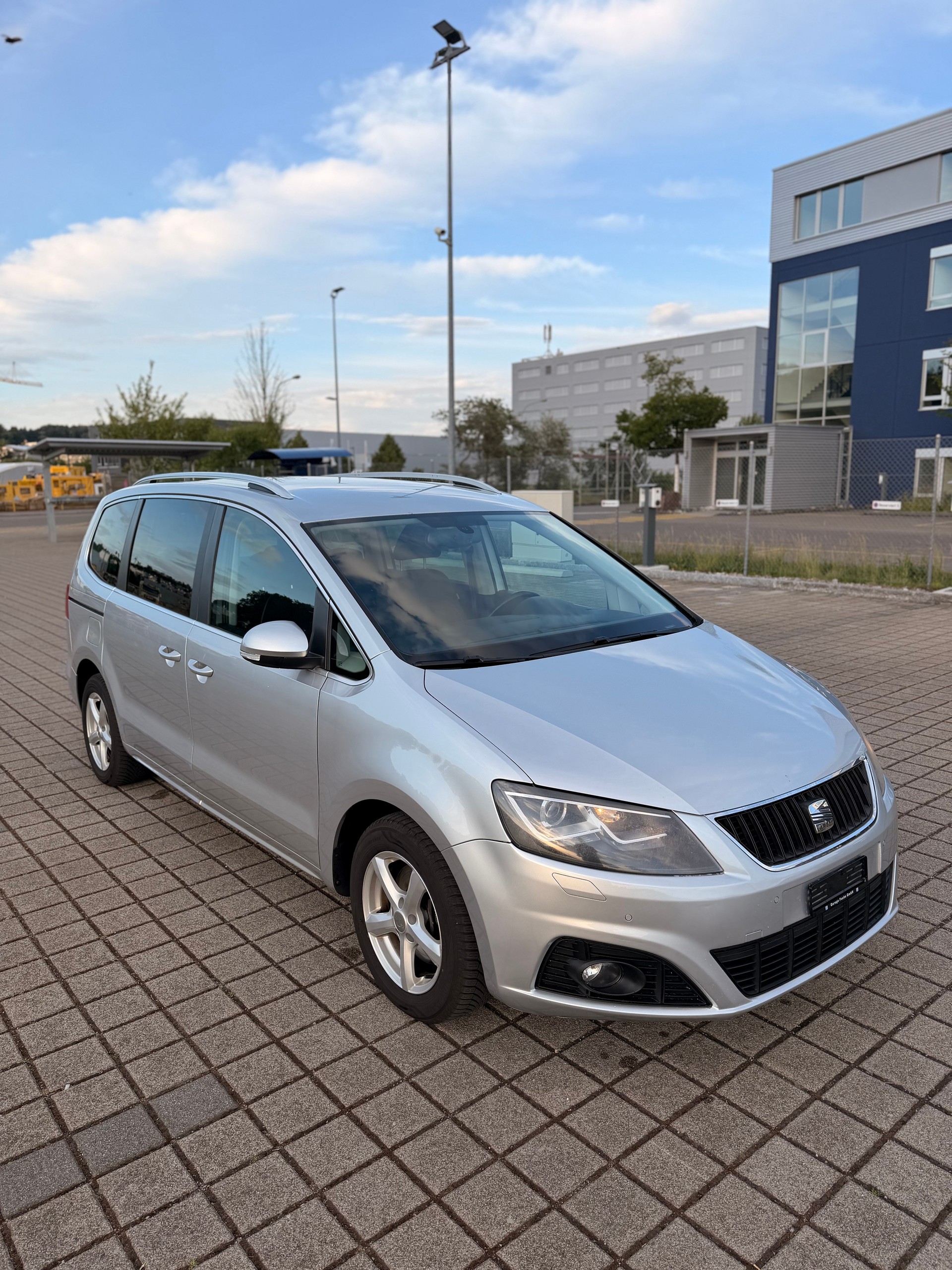 SEAT Alhambra 2.0 TDI Style 4x4 * Integrierte Kindersitze*-image-5