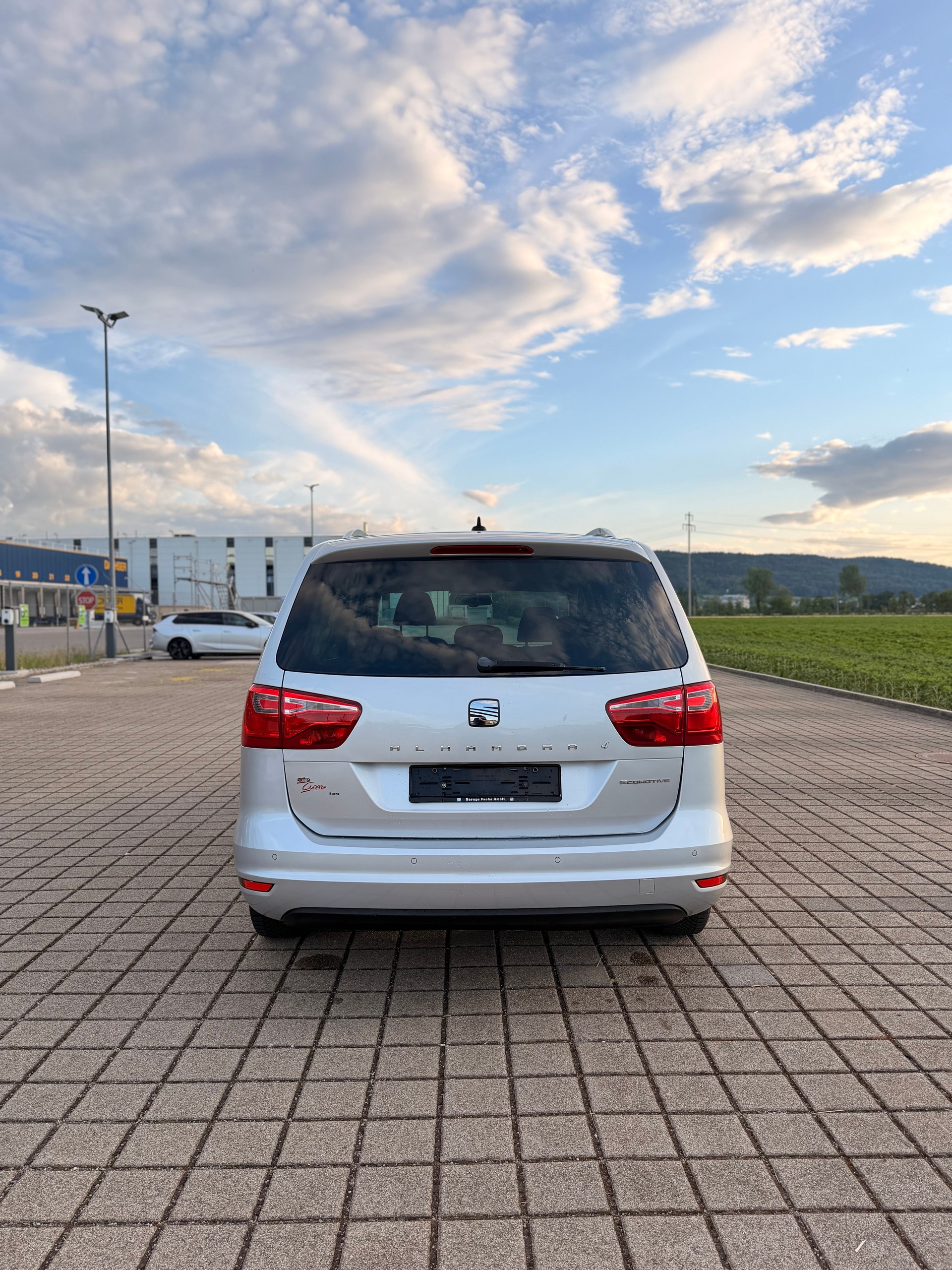 SEAT Alhambra 2.0 TDI Style 4x4 * Integrierte Kindersitze*-image-9