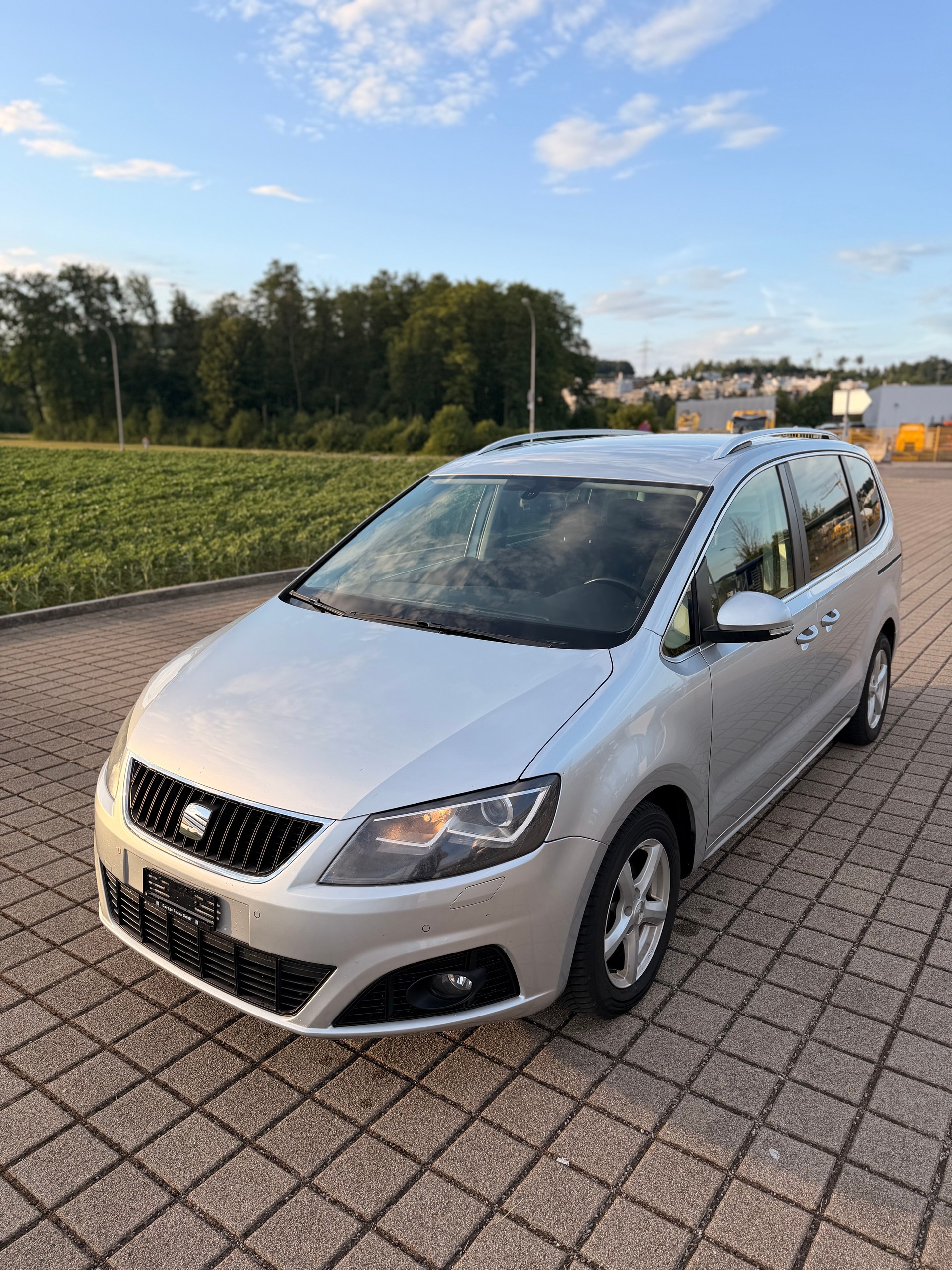 SEAT Alhambra 2.0 TDI Style 4x4 * Integrierte Kindersitze*-showroom-element-1