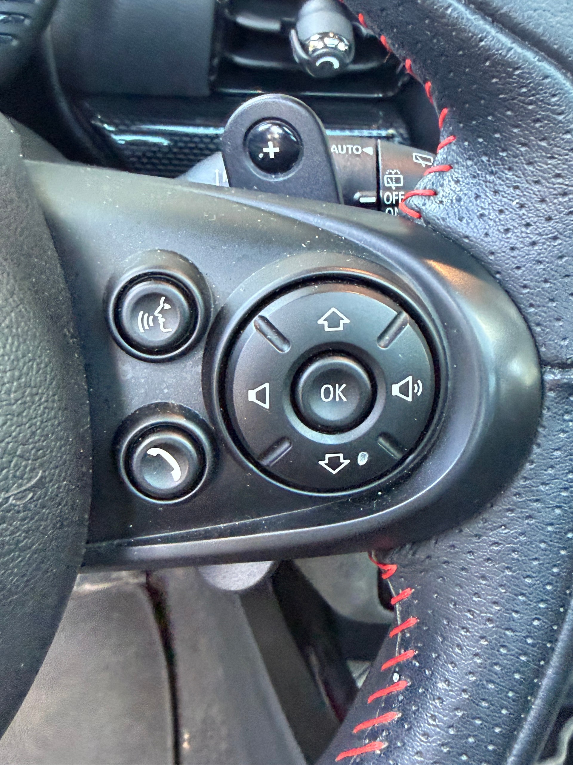 MINI Clubman Cooper S ALL4 Steptronic-image-17