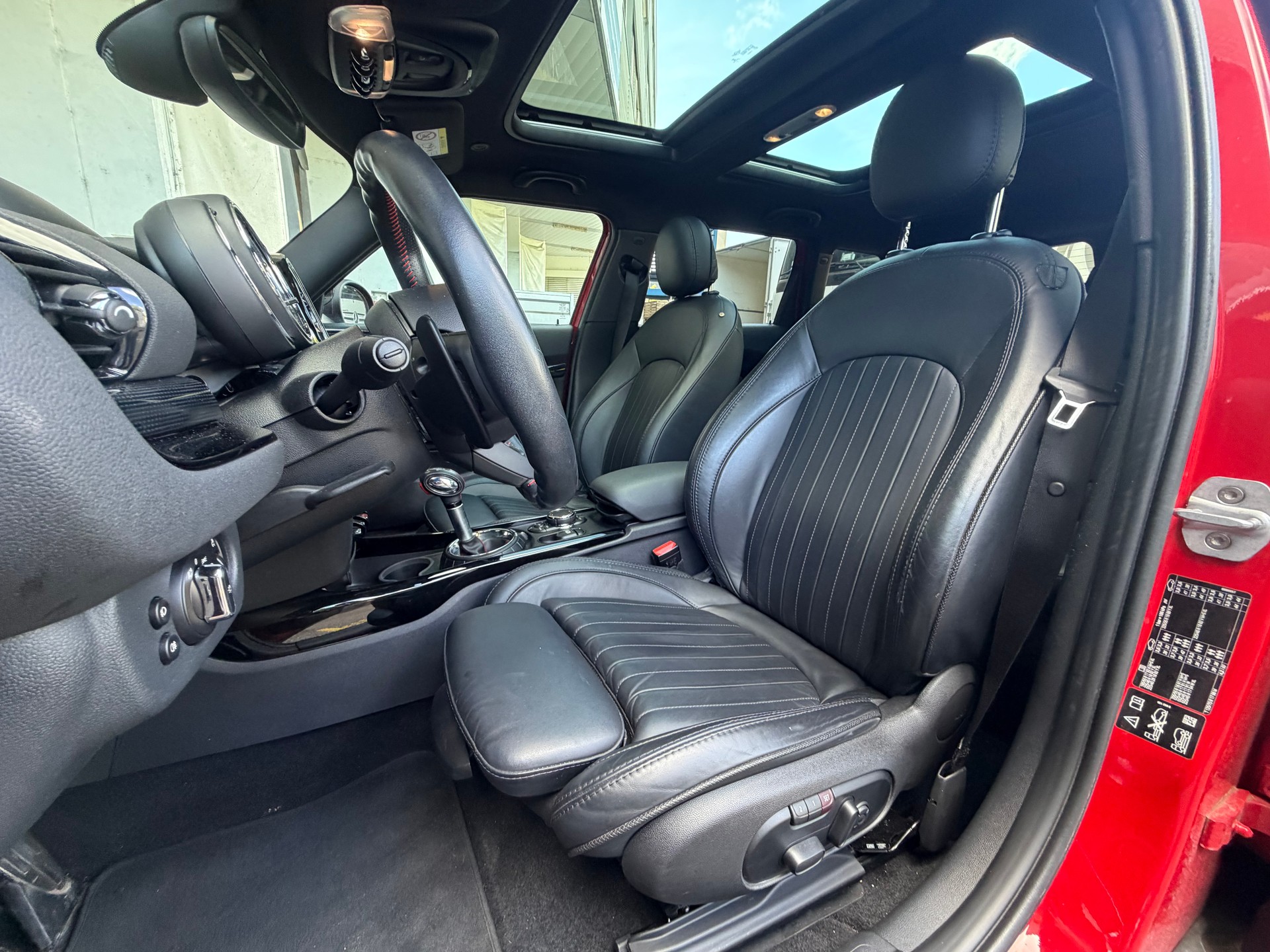MINI Clubman Cooper S ALL4 Steptronic-image-8