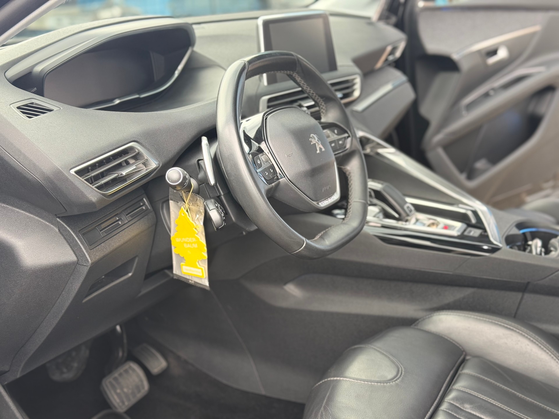 PEUGEOT 3008 1.6 THP Allure EAT-image-6