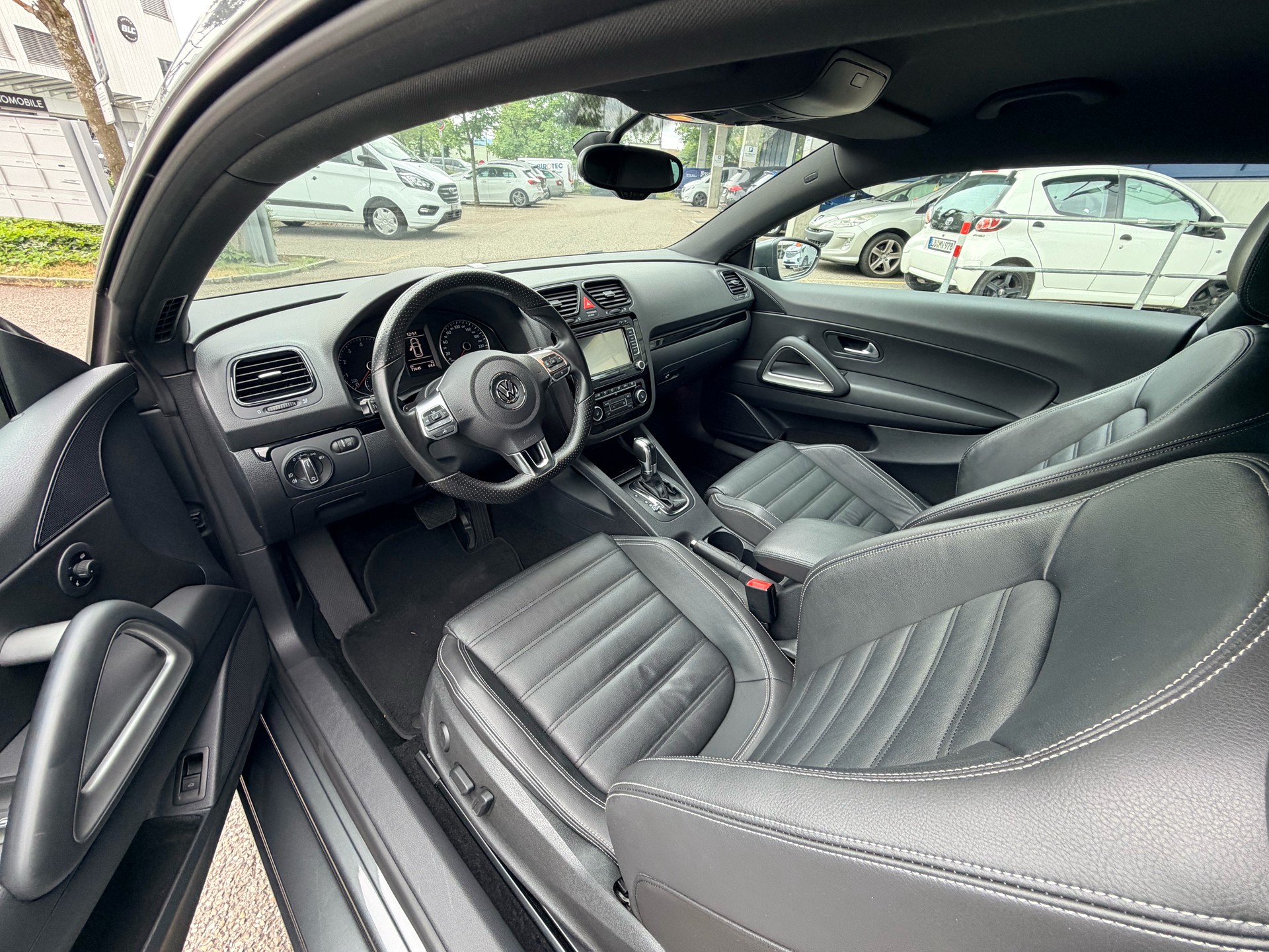 VW Scirocco 2.0 TSI Team DSG-image-13