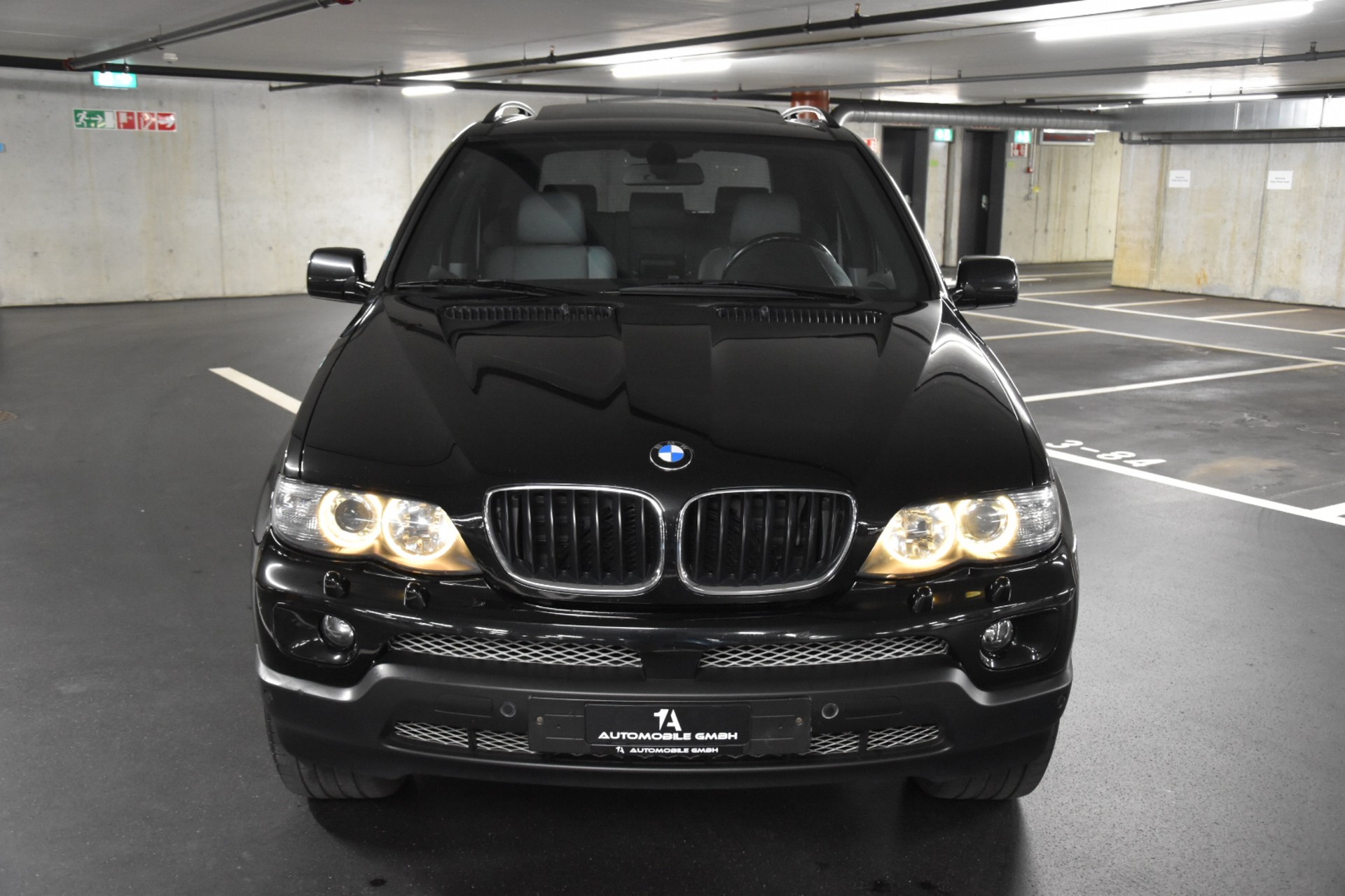 BMW X5 3.0d-image-12