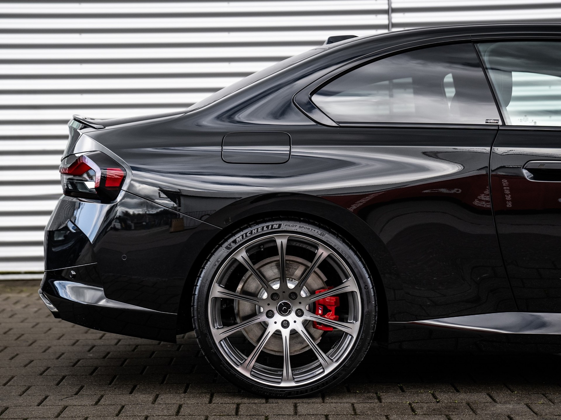BMW M240i xDrive M Sport Pro Steptronic-showroom-element-3