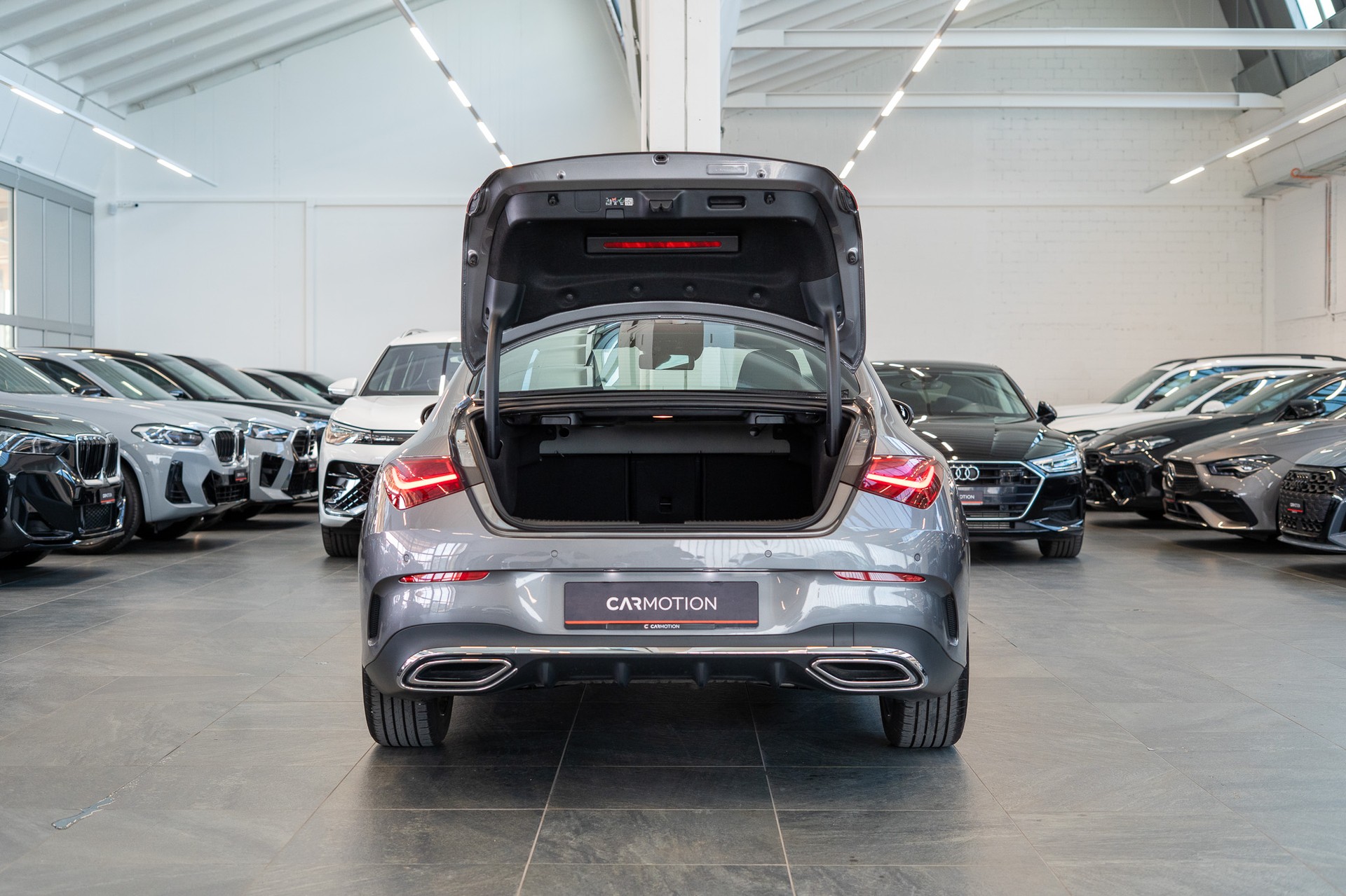 MERCEDES-BENZ CLA 200 AMG Line / Facelift / Rückfahrkamera / Ambientebeleuchtung-image-6