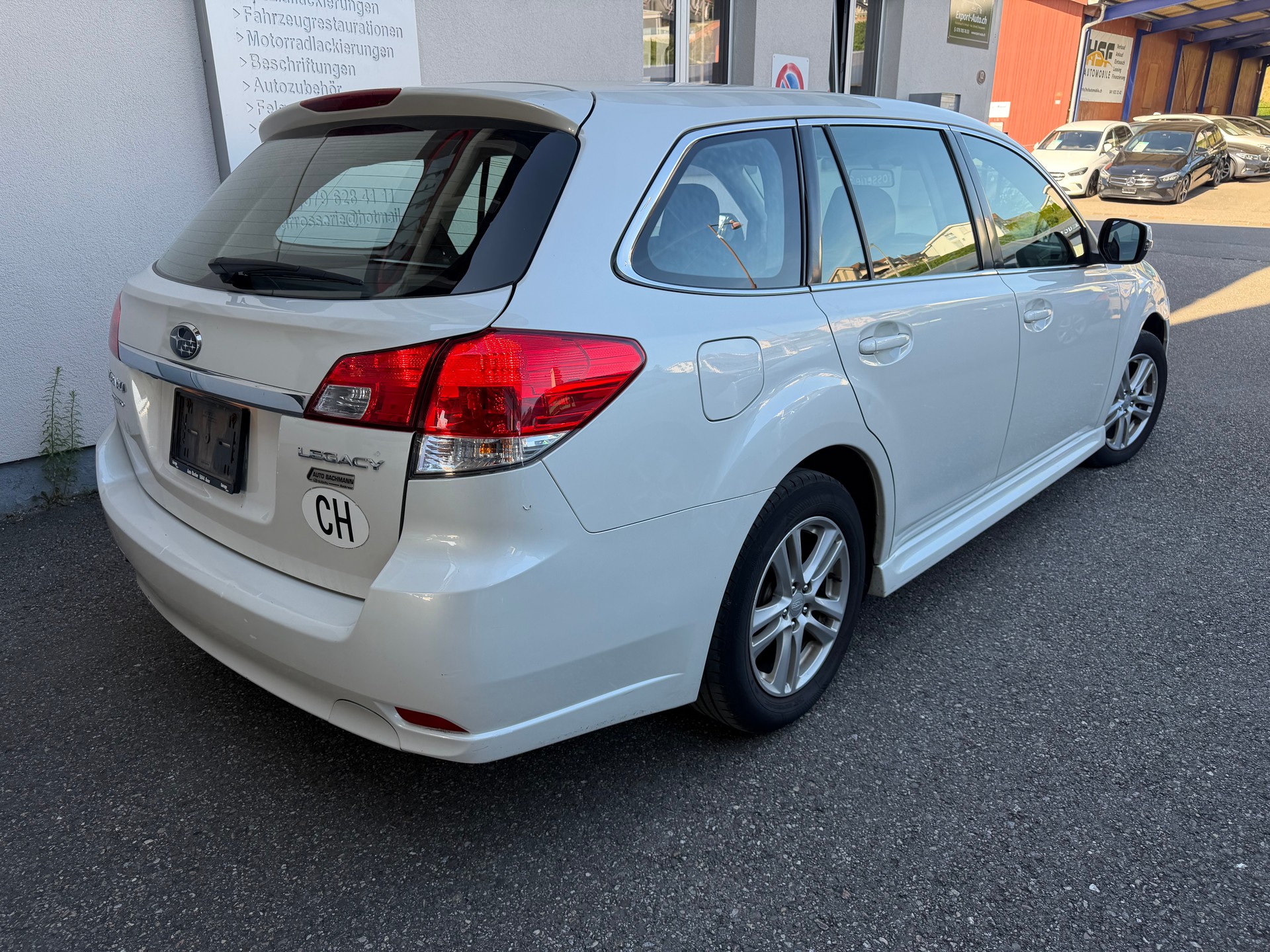 SUBARU LEGACY-image-3