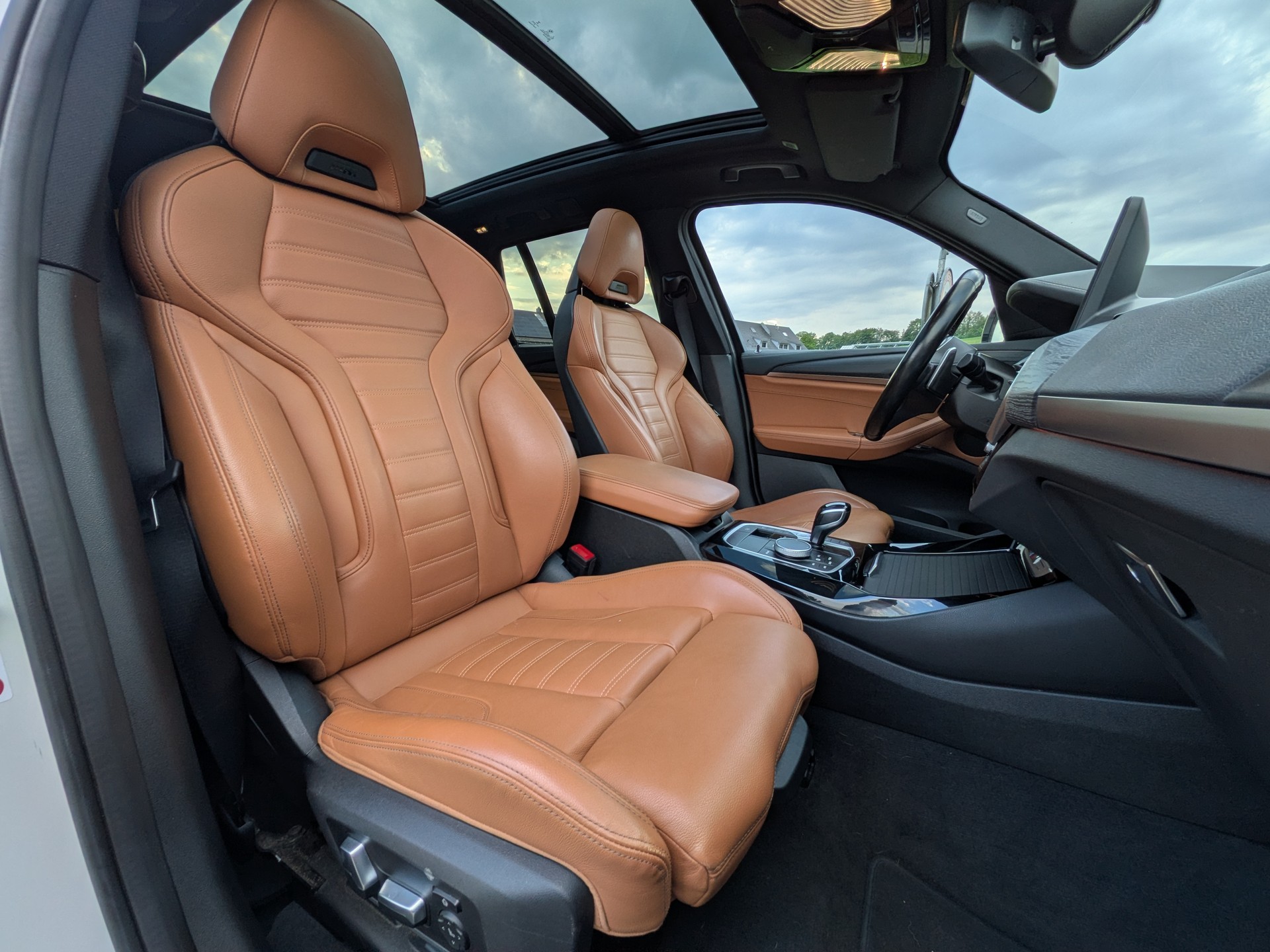 BMW xDrive 48V M40d Steptronic-image-17