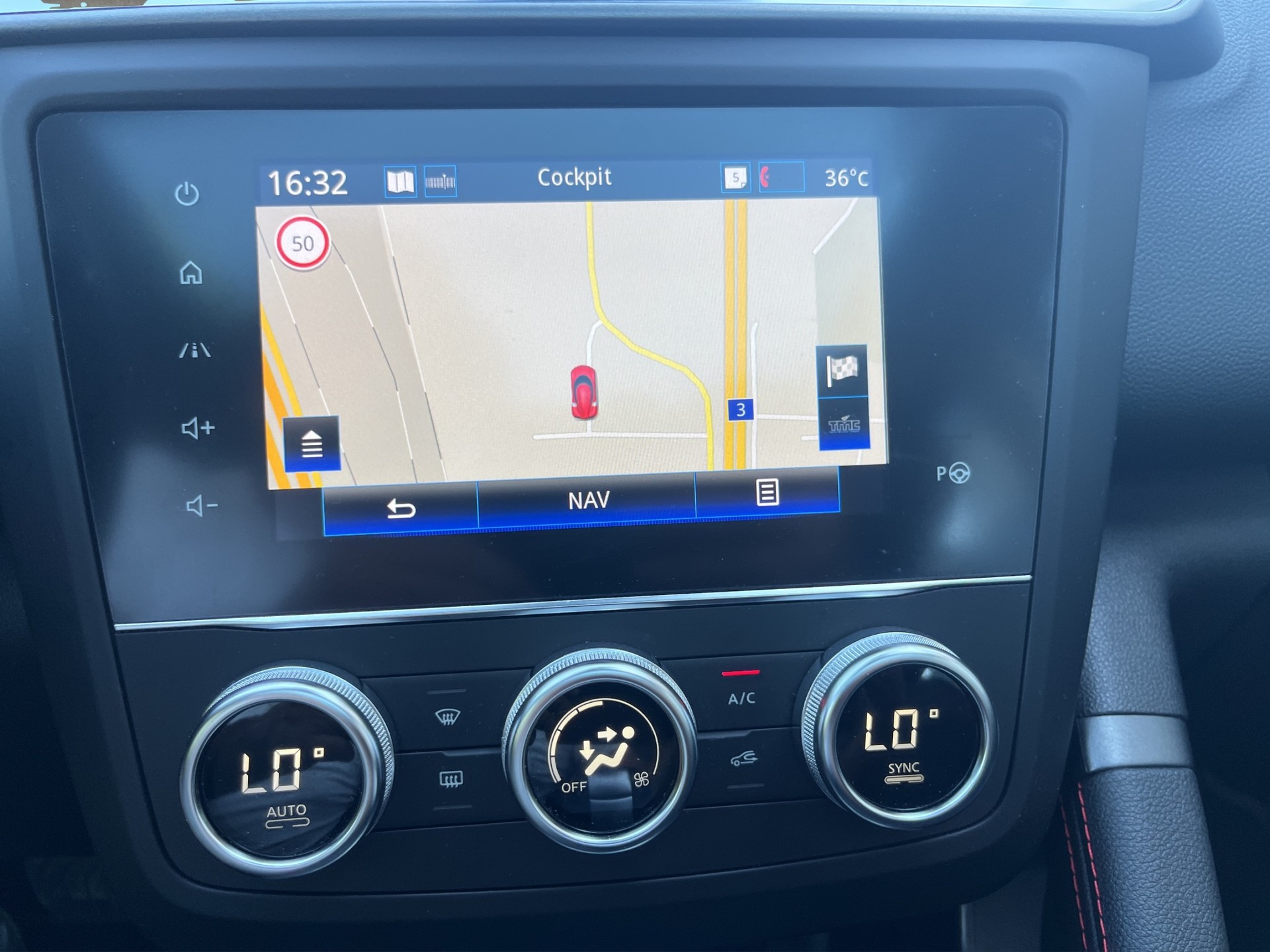 RENAULT Kadjar 1.3 16V Turbo Black Edition EDC-image-13