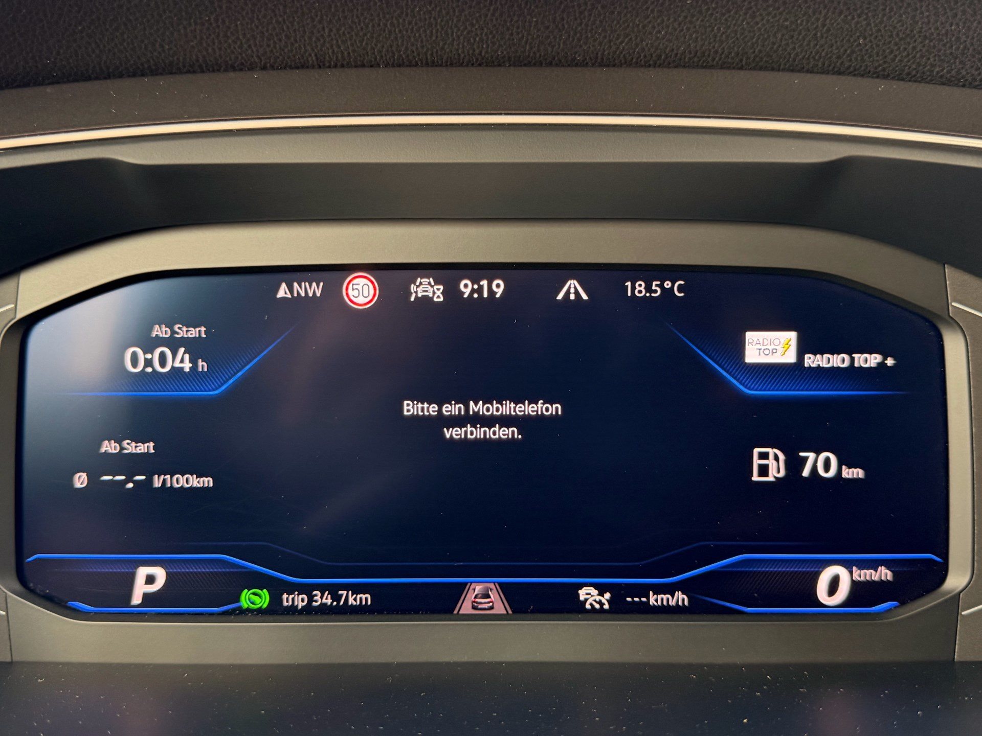 VW Tiguan Allspace R-LINE 4MOTION *** PANORAMAGLASDACH & 360 GRAD KAMERA ***-image-10
