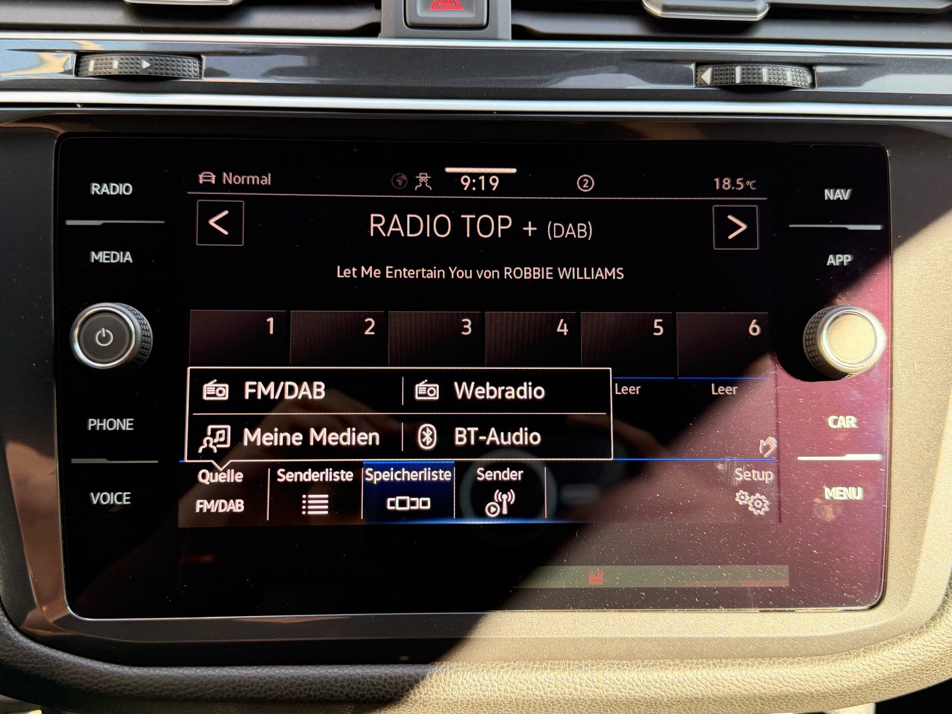 VW Tiguan Allspace R-LINE 4MOTION *** PANORAMAGLASDACH & 360 GRAD KAMERA ***-image-18