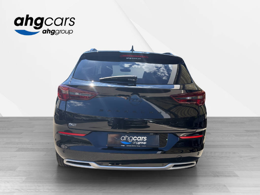 OPEL Grandland-showroom-element-3