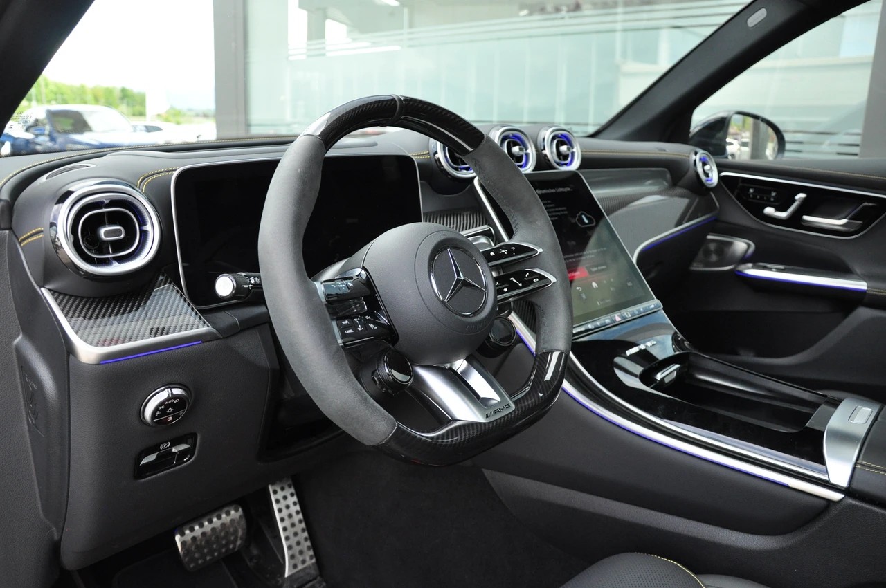 MERCEDES-BENZ GLC AMG 63 S e Performance Executive Edition 9G-Tronic-image-10